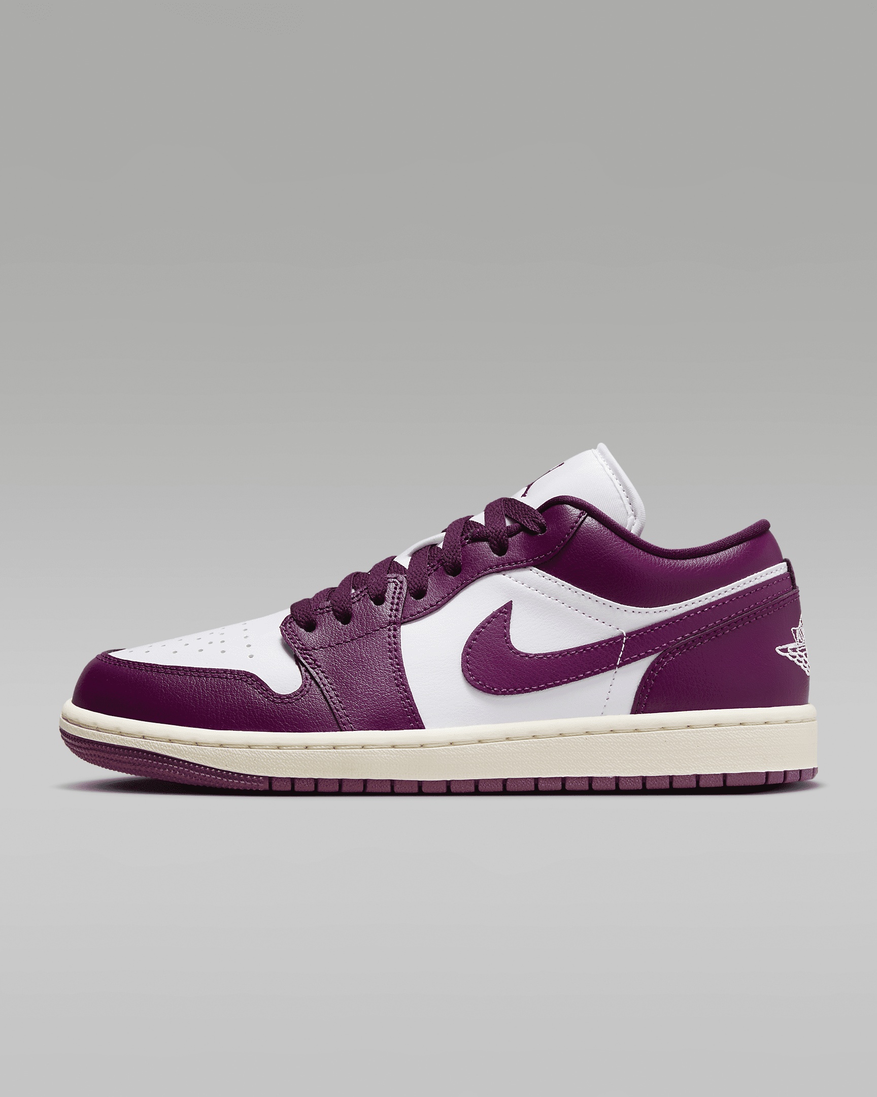 Air Jordan 1 Low Women's Shoes - 1