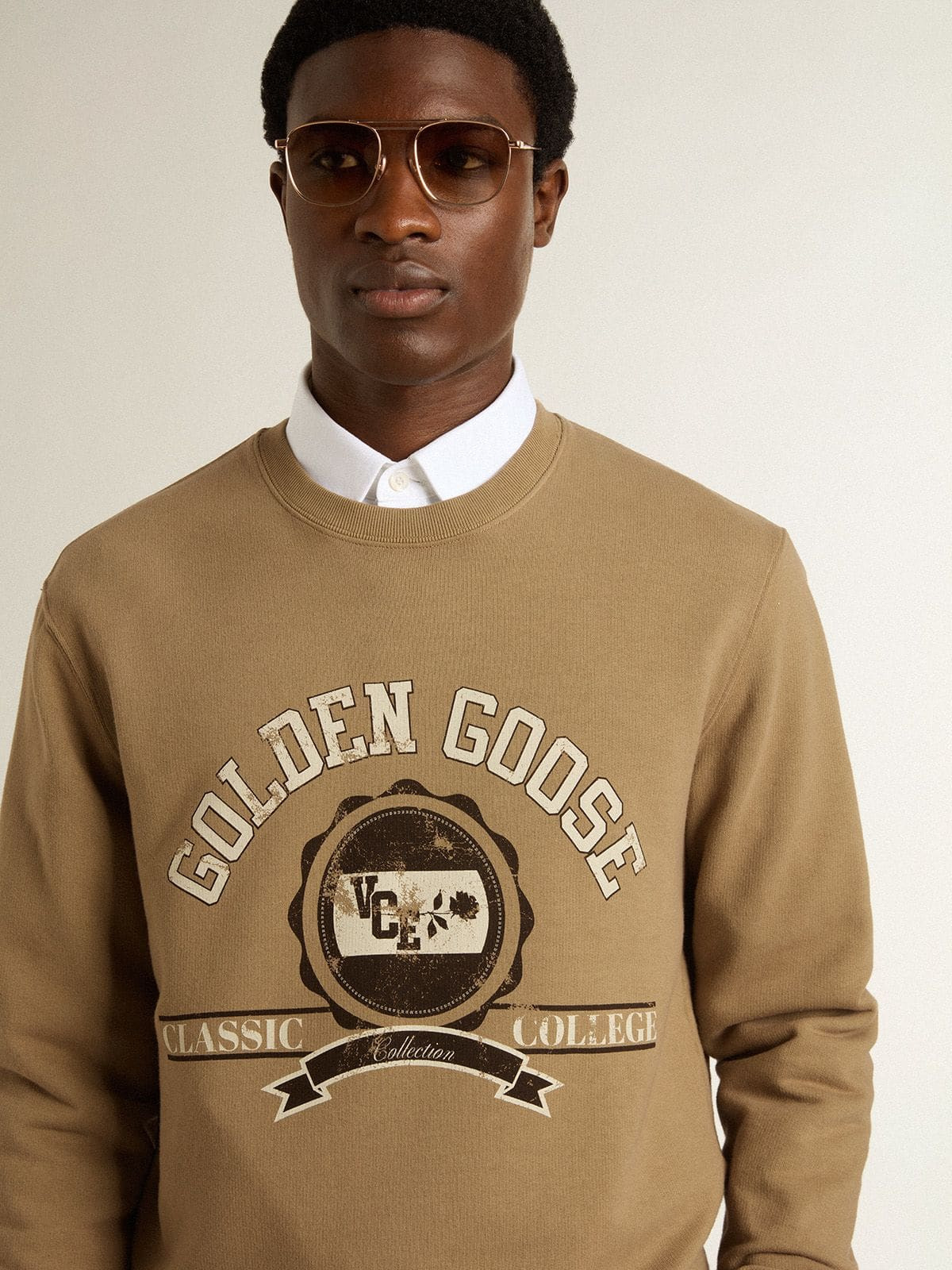 Men's beige cotton sweatshirt with print on the front - 5