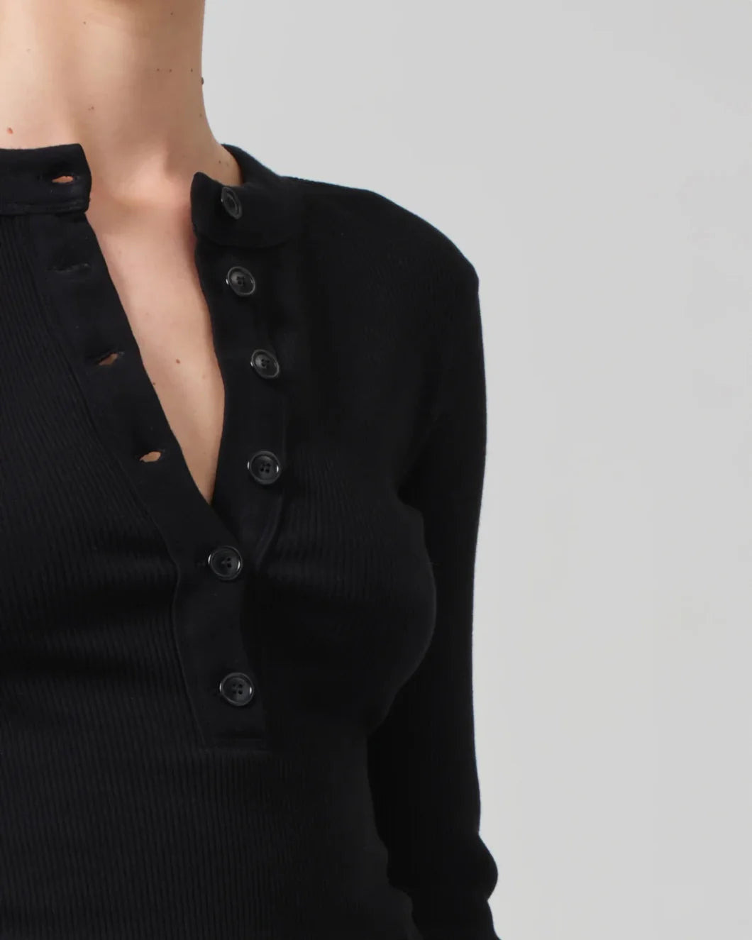 VARRA HENLEY - 5