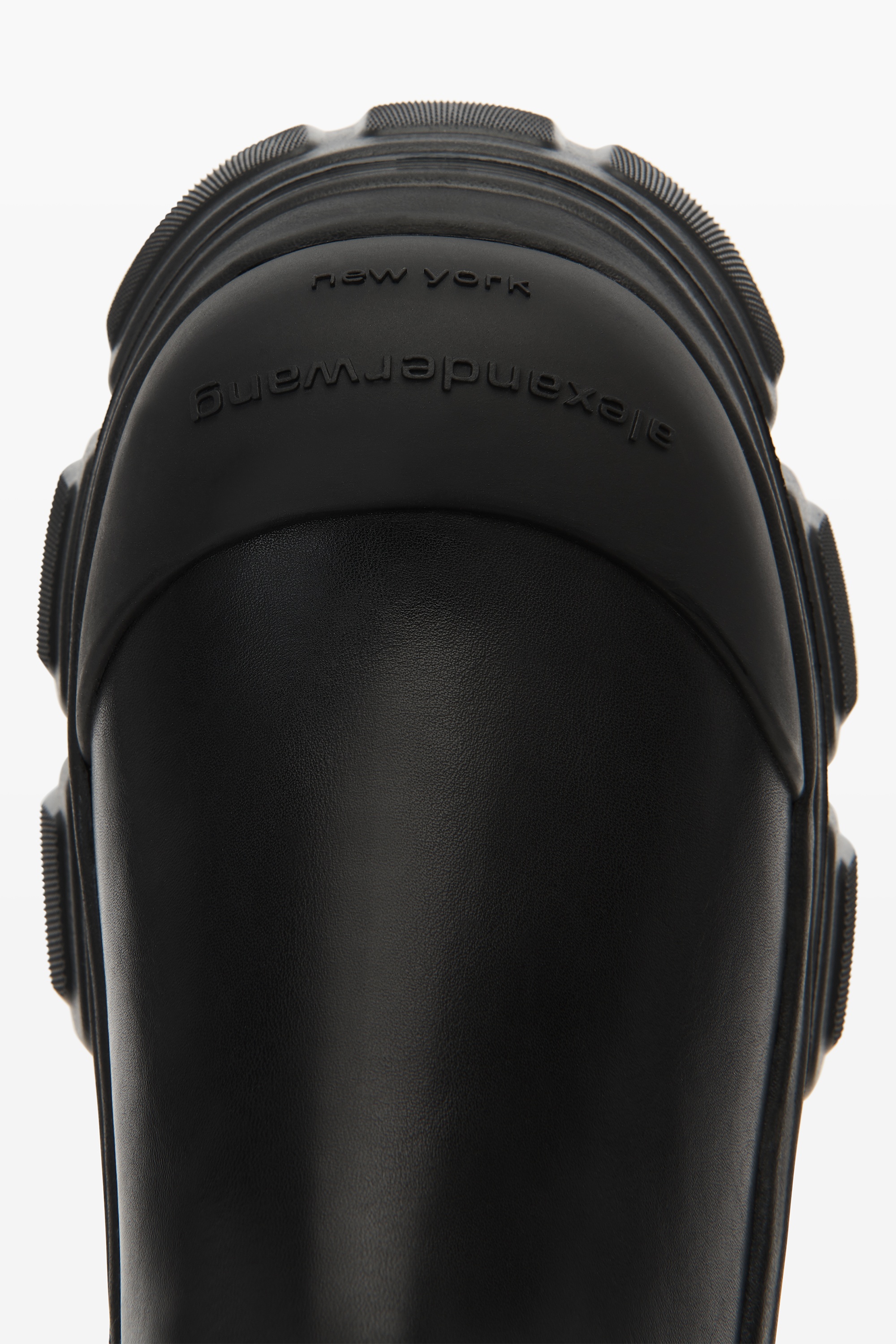 【Alexander Wang】Storm Leather Chelsea Boots Alexander Wang Women's Storm Chelsea Boots in Black