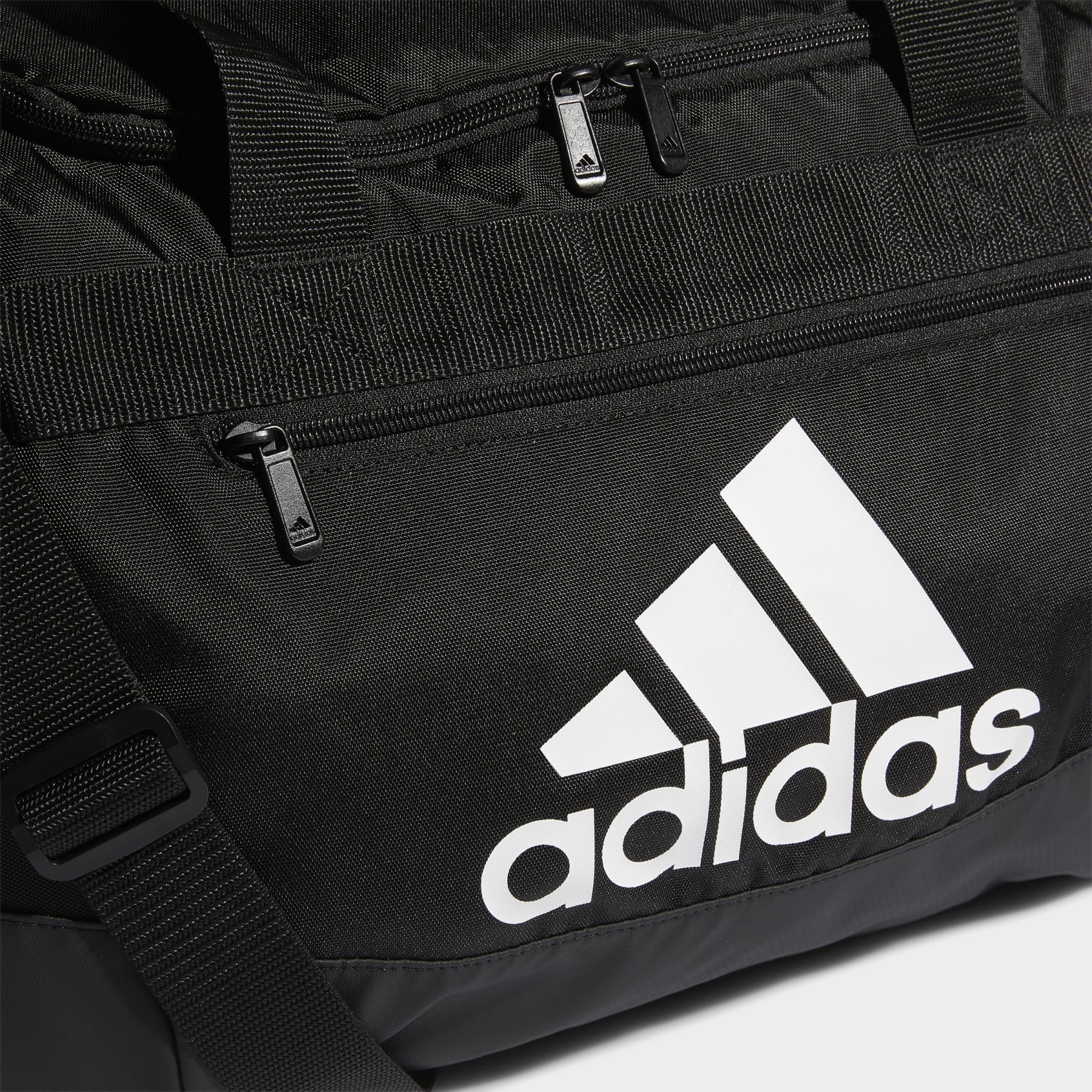 Defender Duffel Bag Small - 6