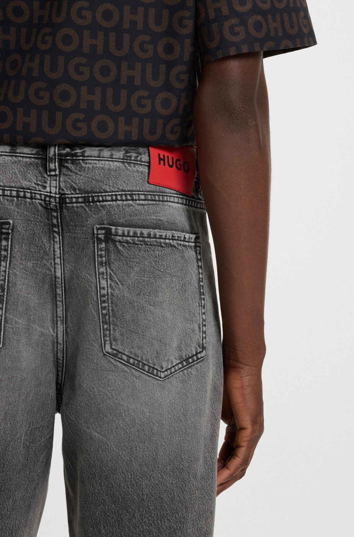 TAPERED-FIT JEANS IN GRAY DENIM WITH USED EFFECTS - 5