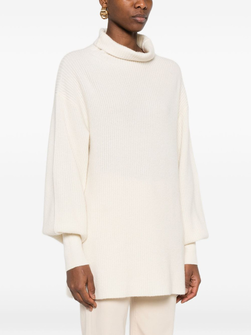 roll-neck sweater 3