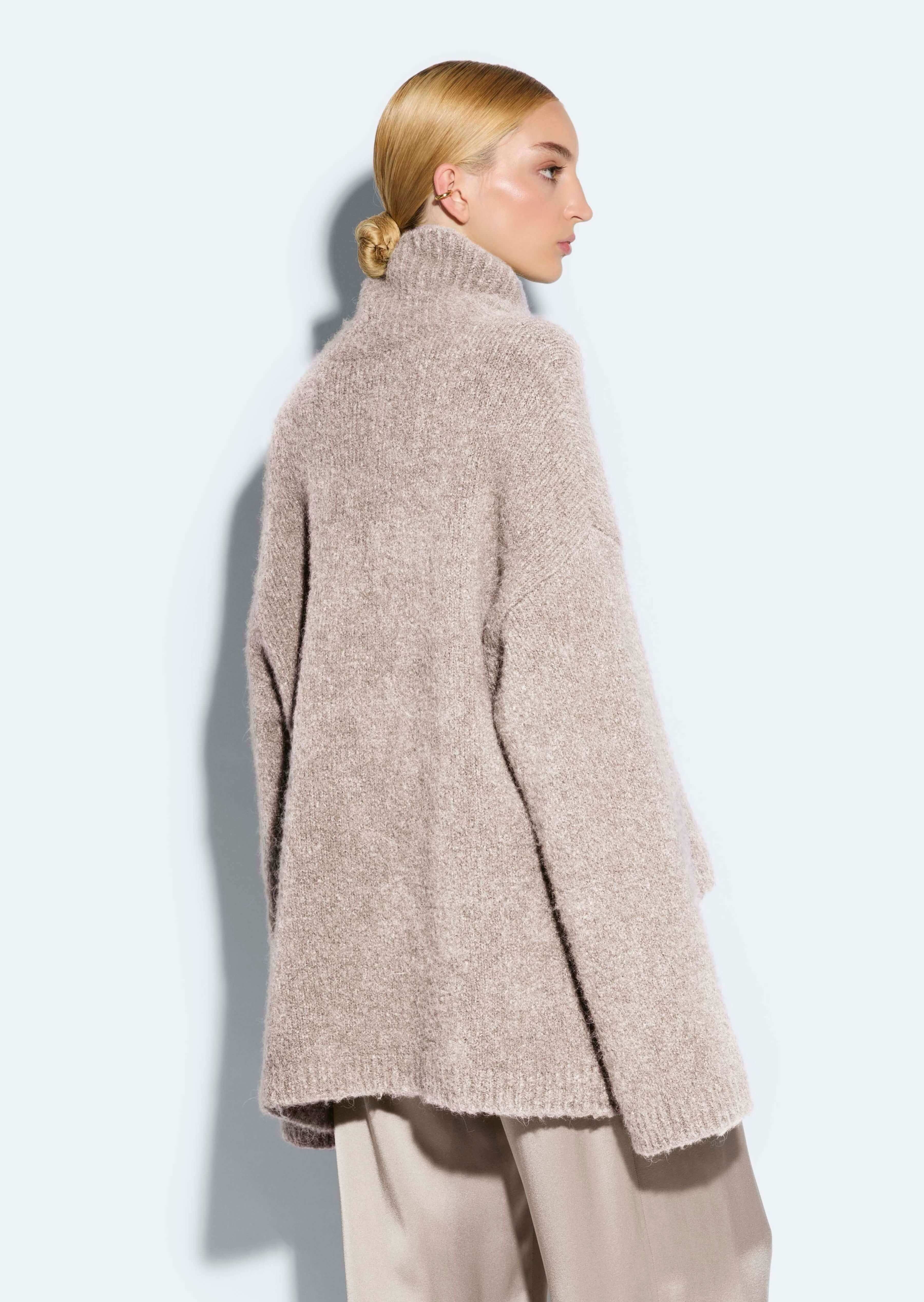 Alpaca Oversized Turtleneck Sweater - 3