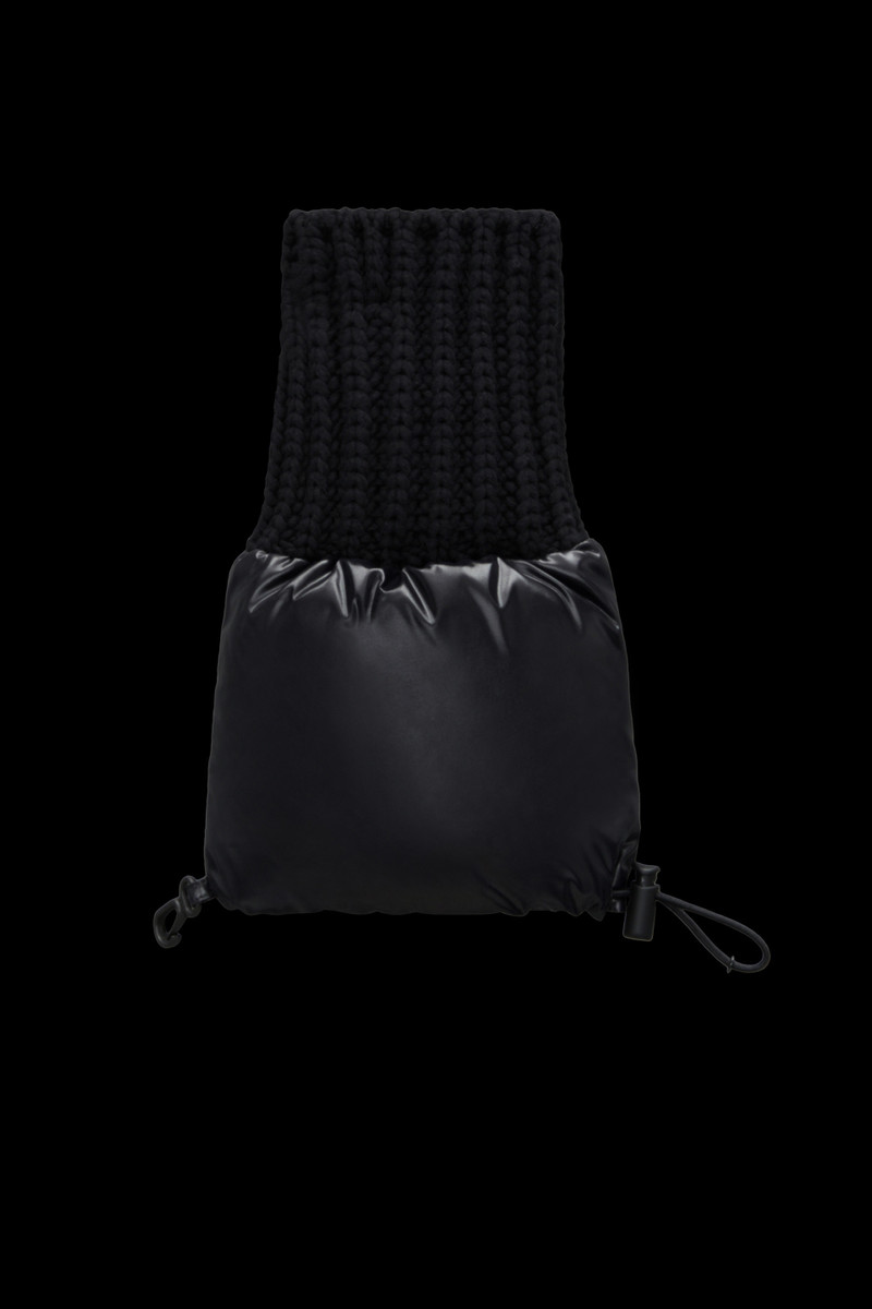 Moncler Padded gloves outlook