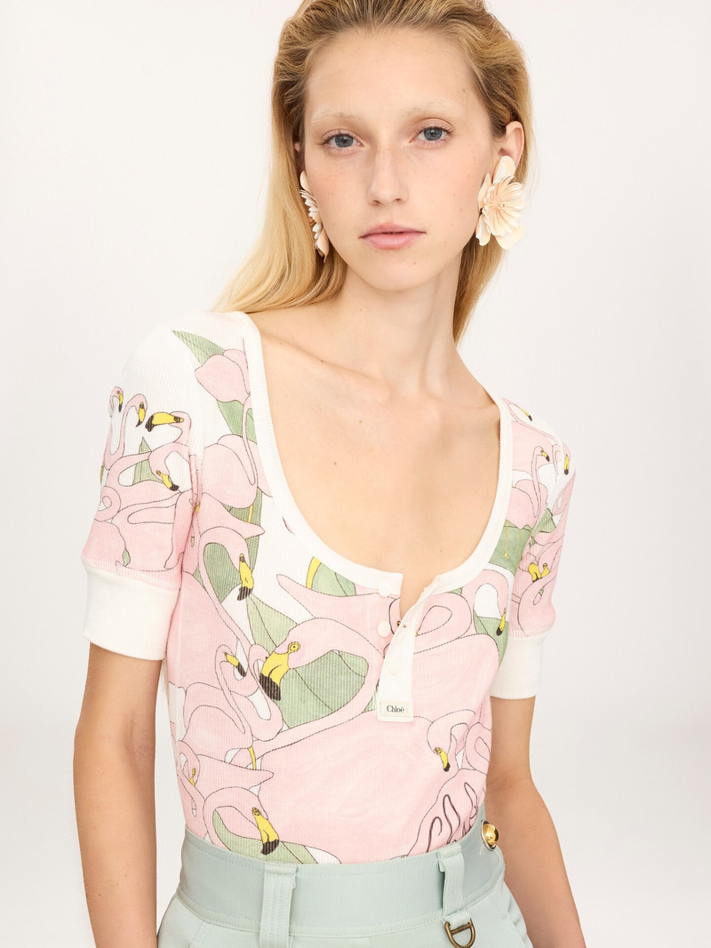 Chloé SHORT-SLEEVE LOGO HENLEY SHIRT IN COTTON JERSEY outlook