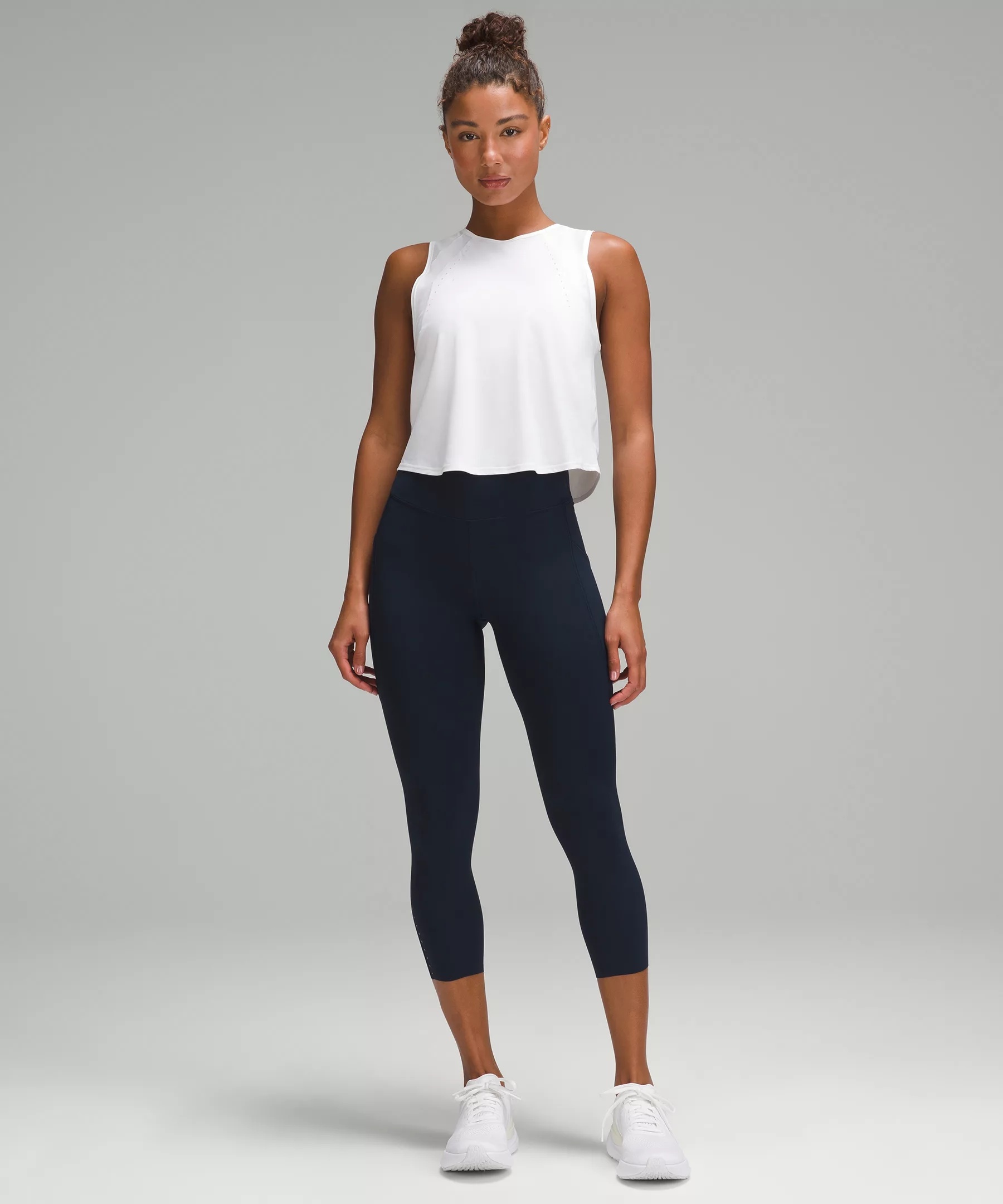 Fast and Free High-Rise Crop 23" Pockets *Updated - 2