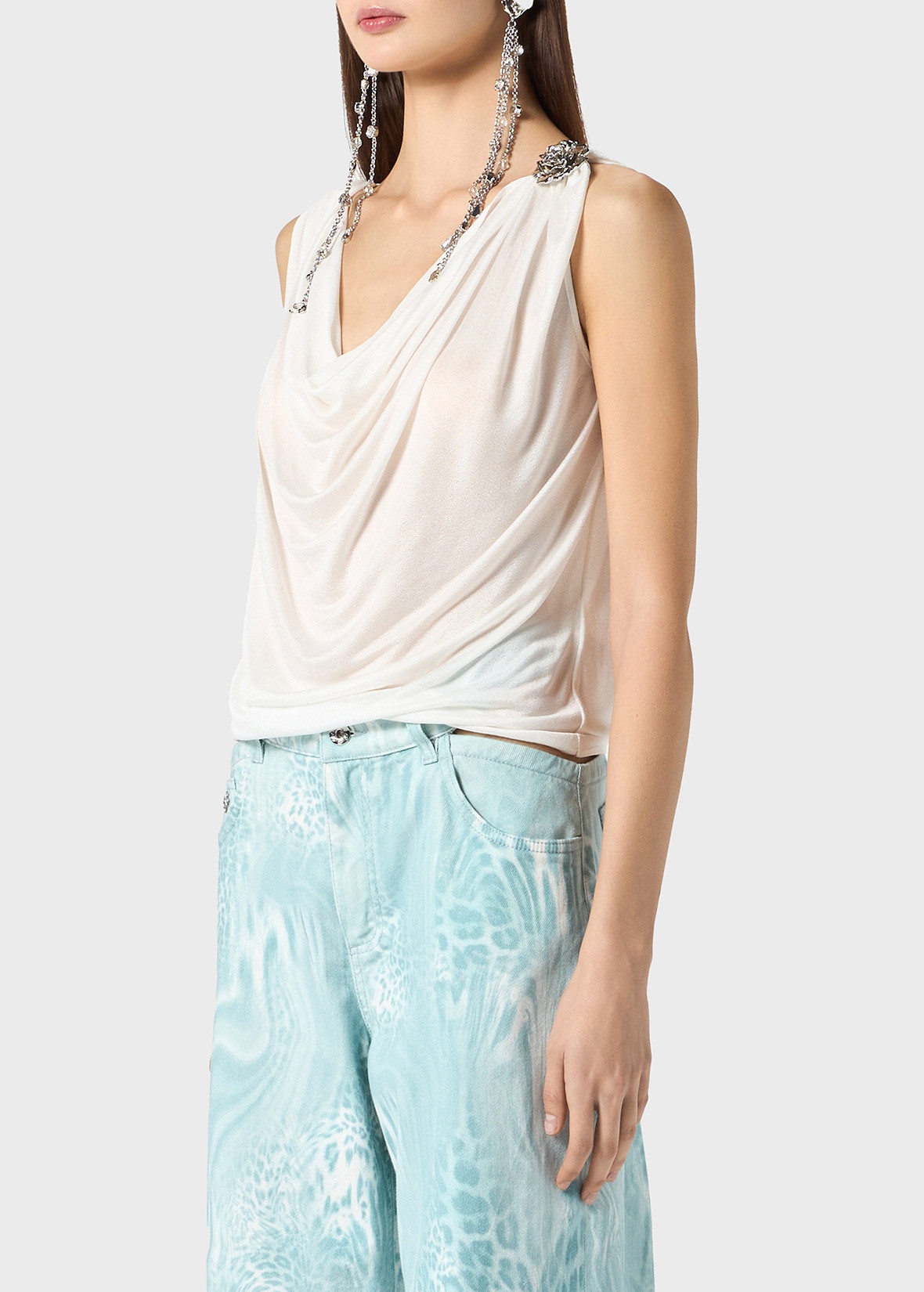 JERSEY TOP WITH METAL ROSE DECORATION - 5