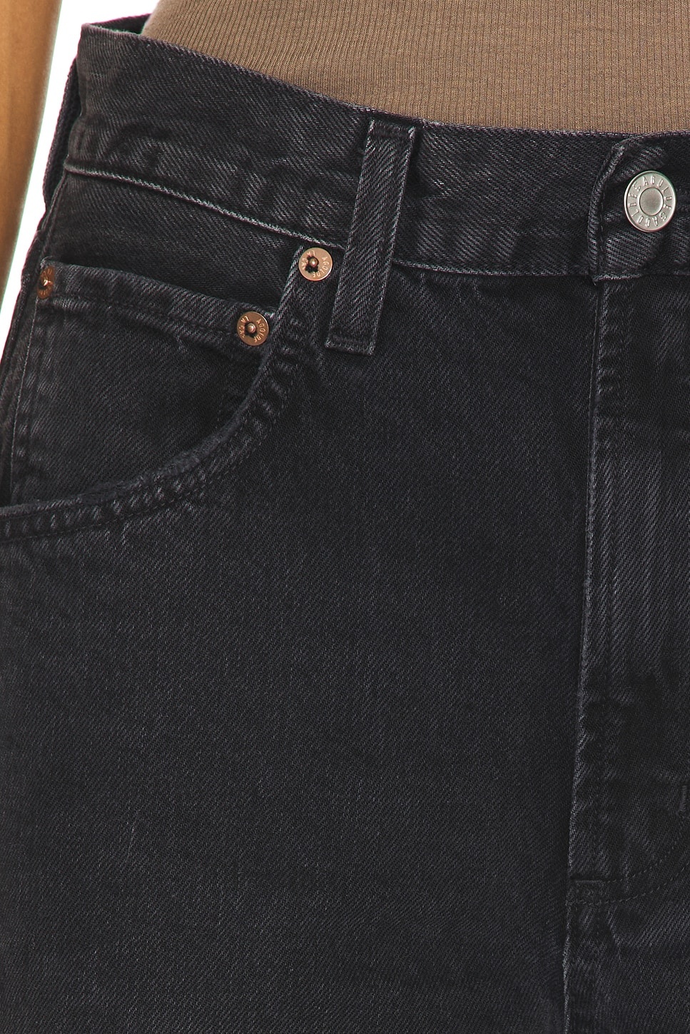 Low Curve Wide Leg - 6