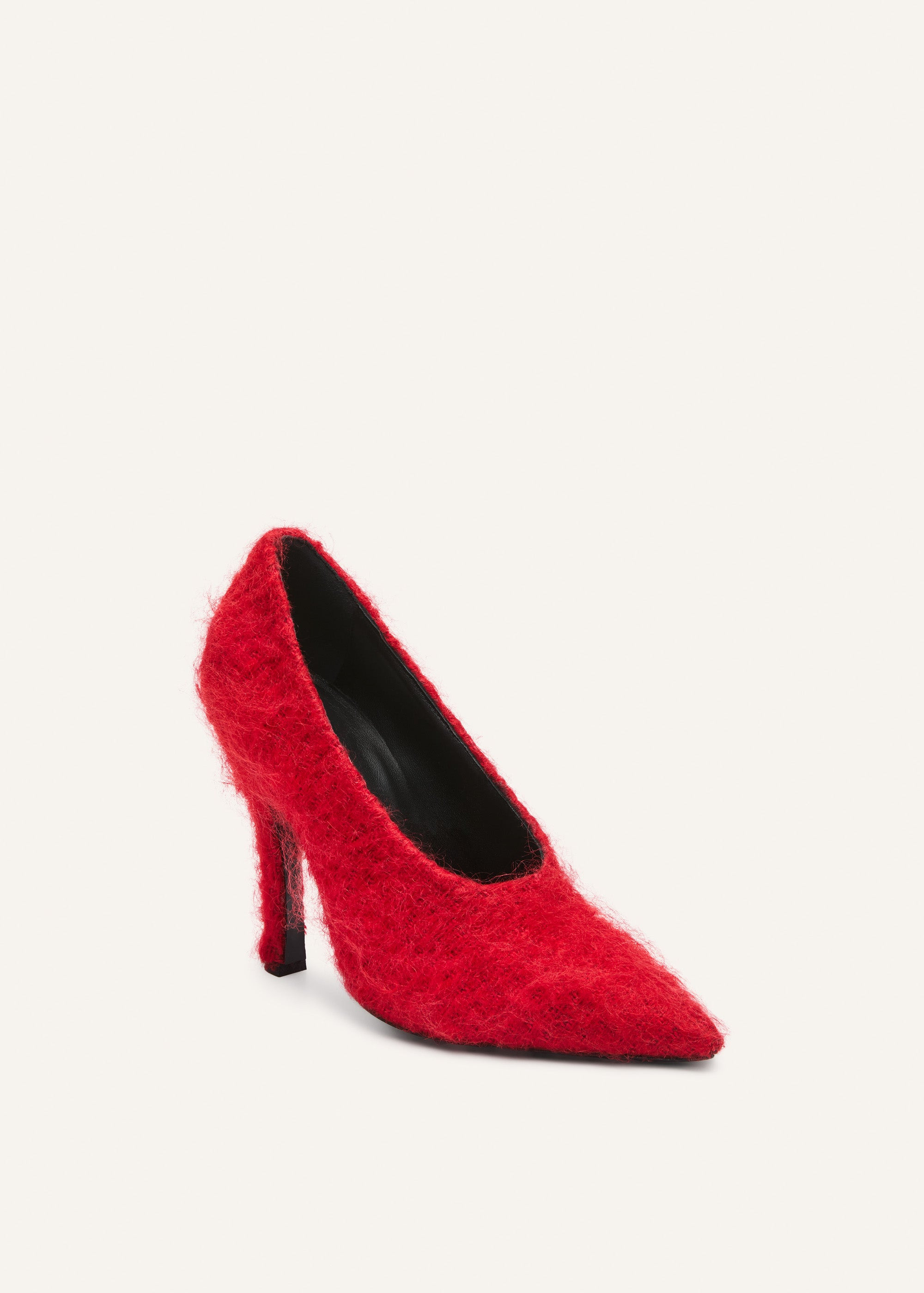 Loomed sculptural pumps in red - 2