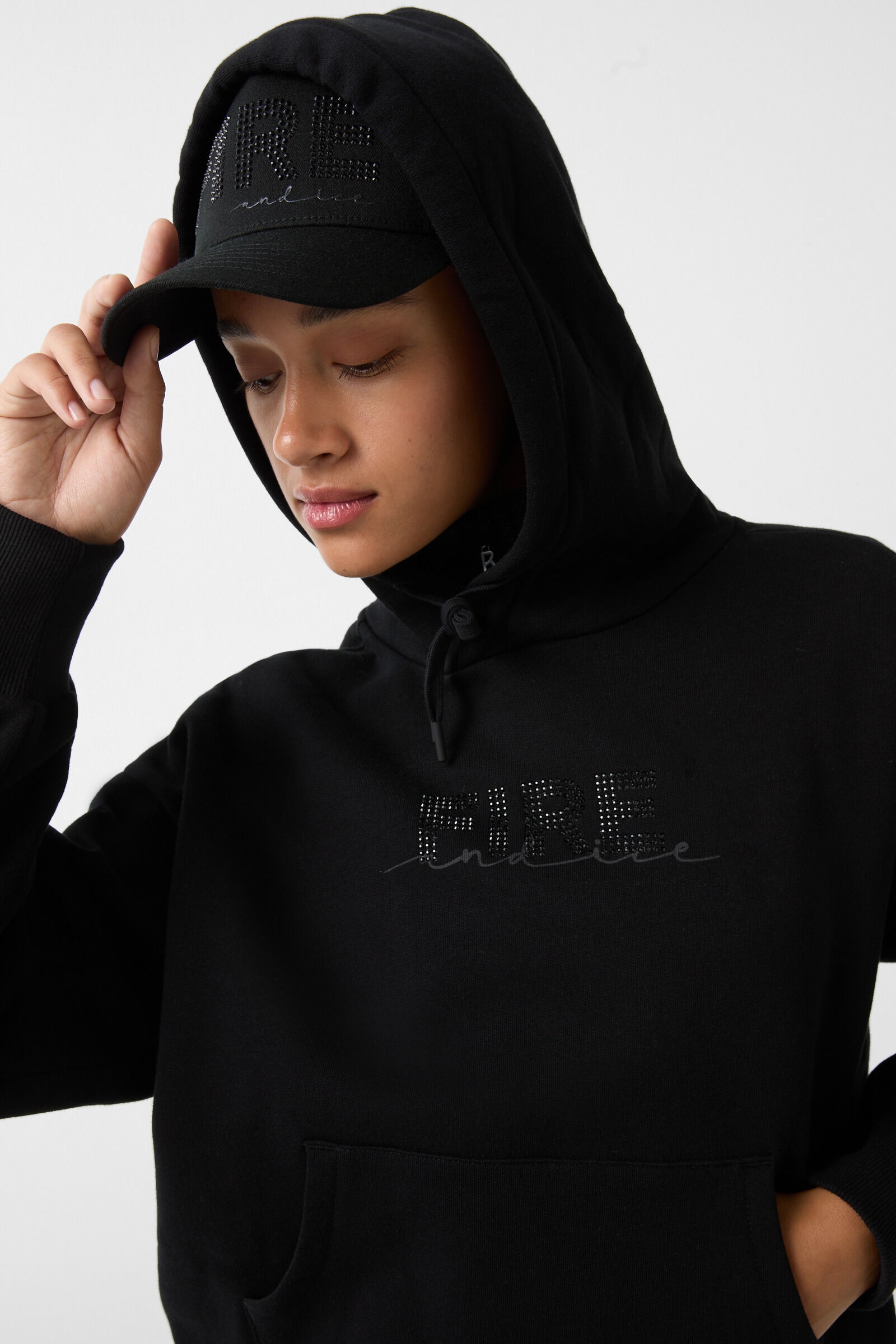 Nelly hoodie in Black - 4