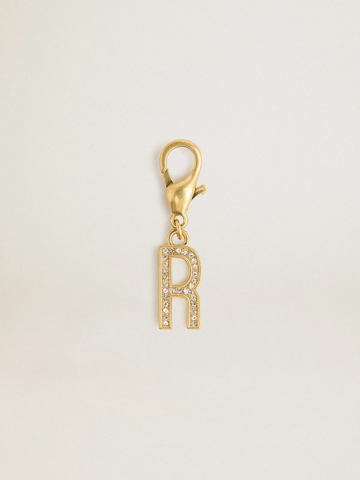 Letter R charm in gold-colored brass with crystals - 1
