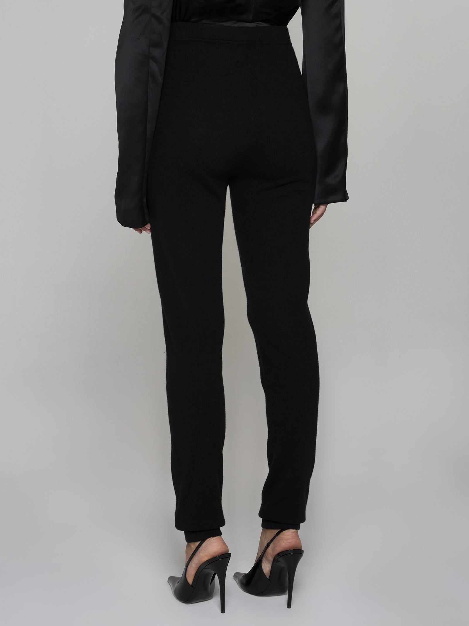 ボトムスその他 Saint Laurent Black cashmere leggings (765442YALL2 1000) Saint Laurent Black Cashmere Leggings (Saint Laurent