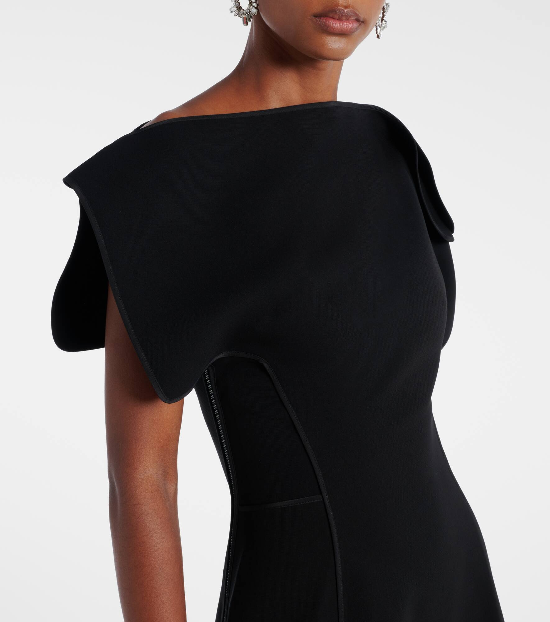 Synergy asymmetric gown - 4