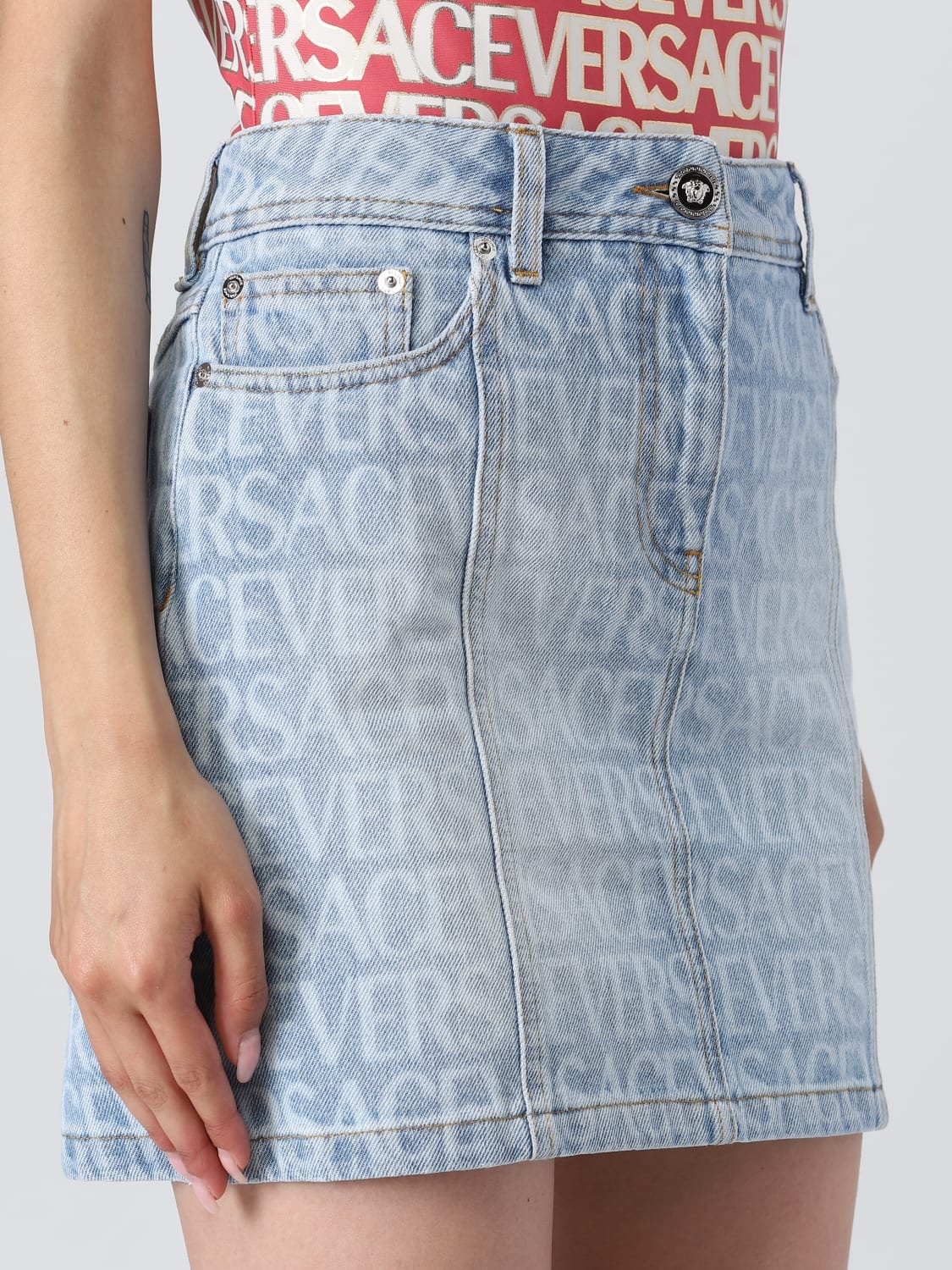 Versace denim skirt with printed logo - 5