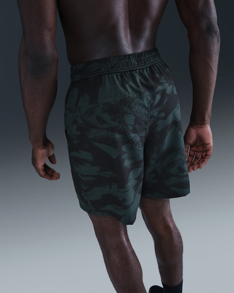 Nike Form Men's Dri-FIT 7" Unlined Versatile Shorts 3