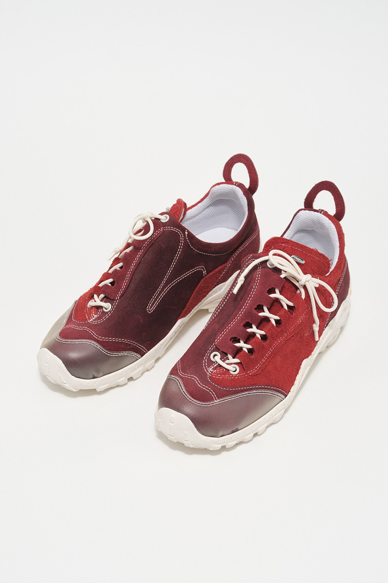 Gabe 90S Red Suede 6