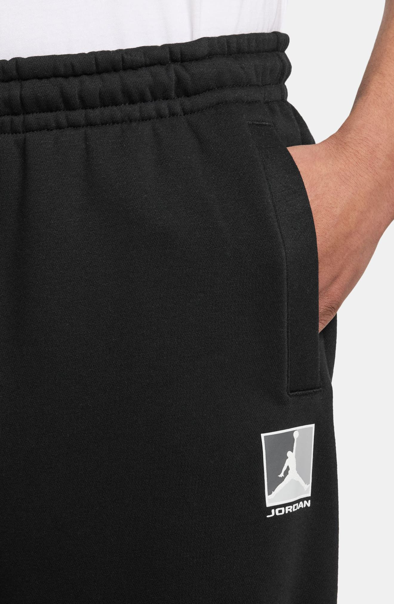Jordan Graphic Print Brooklyn Fleece Sweatpants in Black/White at Nordstrom - 3