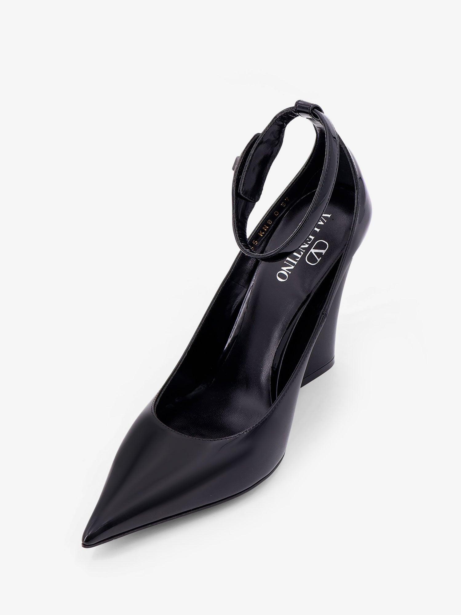 Patent Leather Décolleté With Vlogo The Bold Buckle - 4