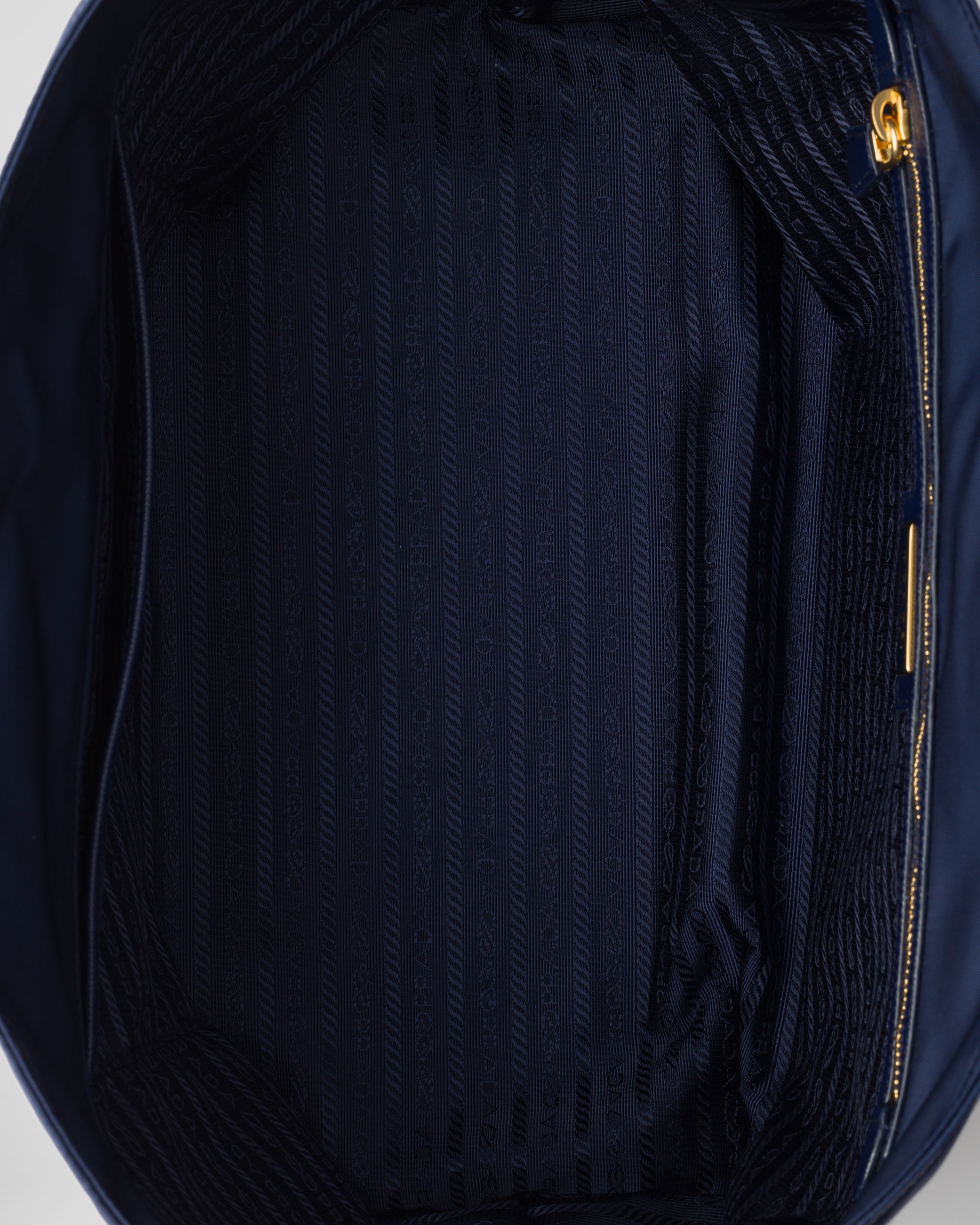 Prada Re-Edition 1978 medium Re-Nylon and Saffiano leather tote bag - 4
