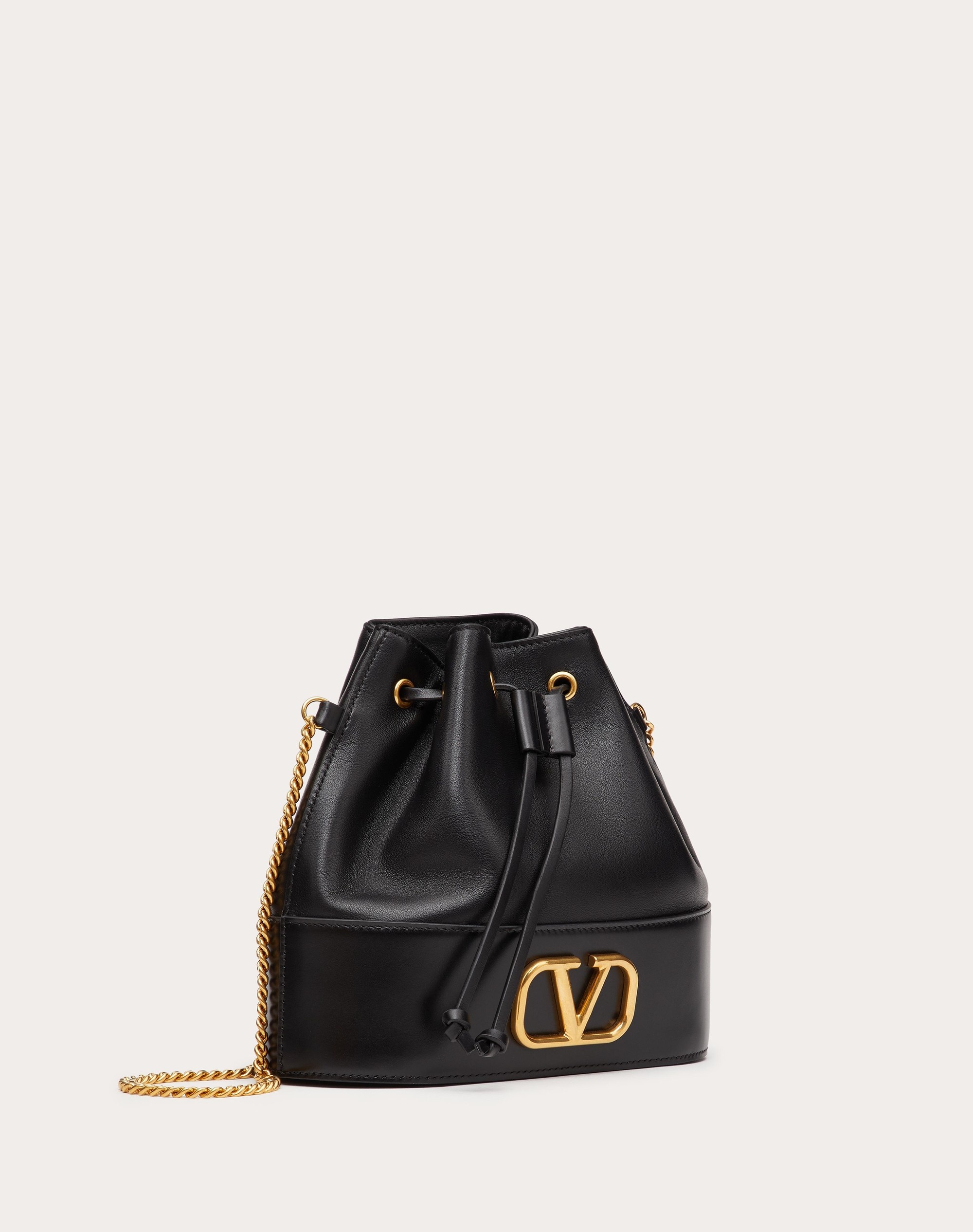 MINI BUCKET BAG IN NAPPA WITH VLOGO SIGNATURE CHAIN - 4