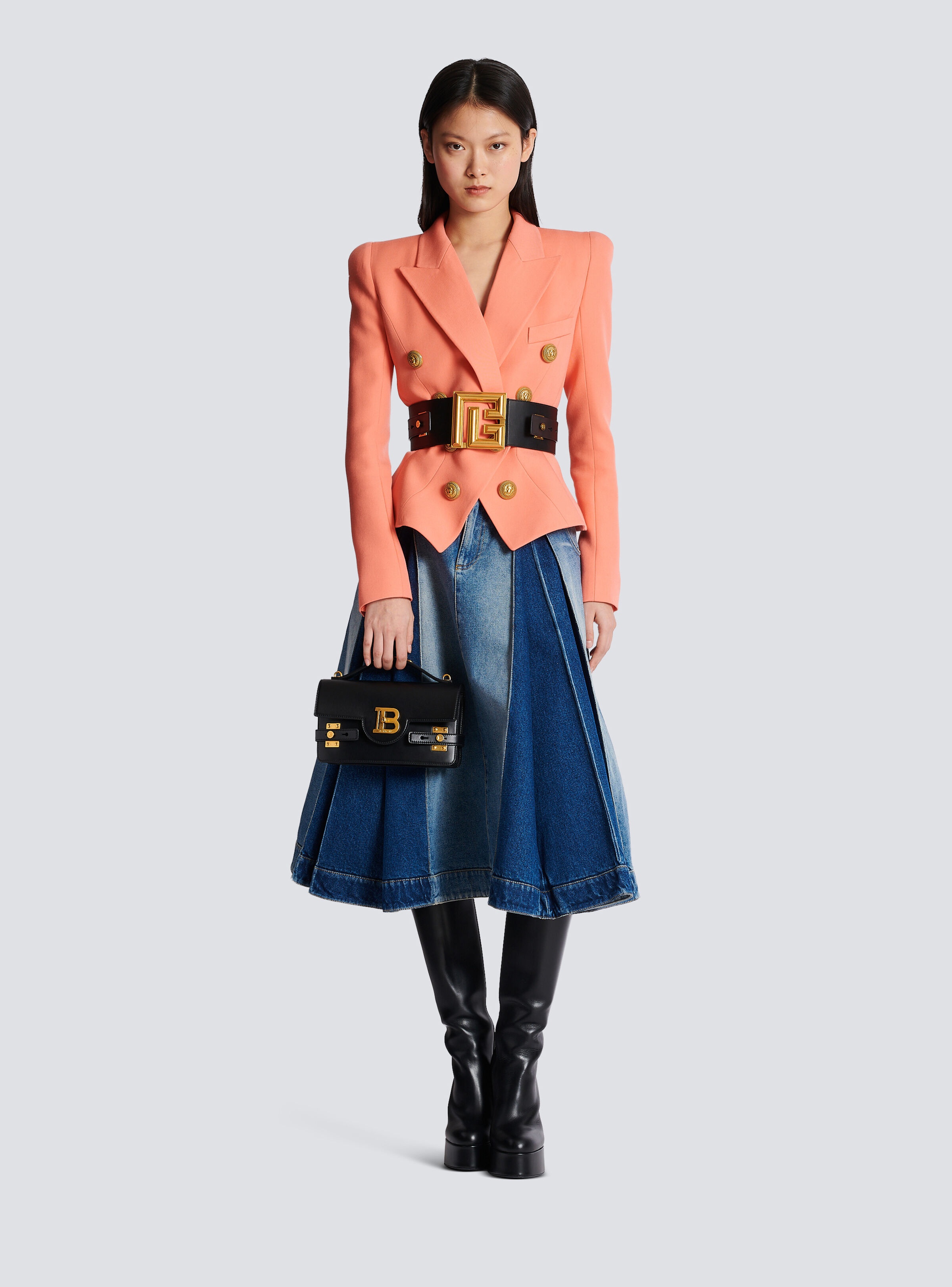 8-button cinched-waist jacket - 2