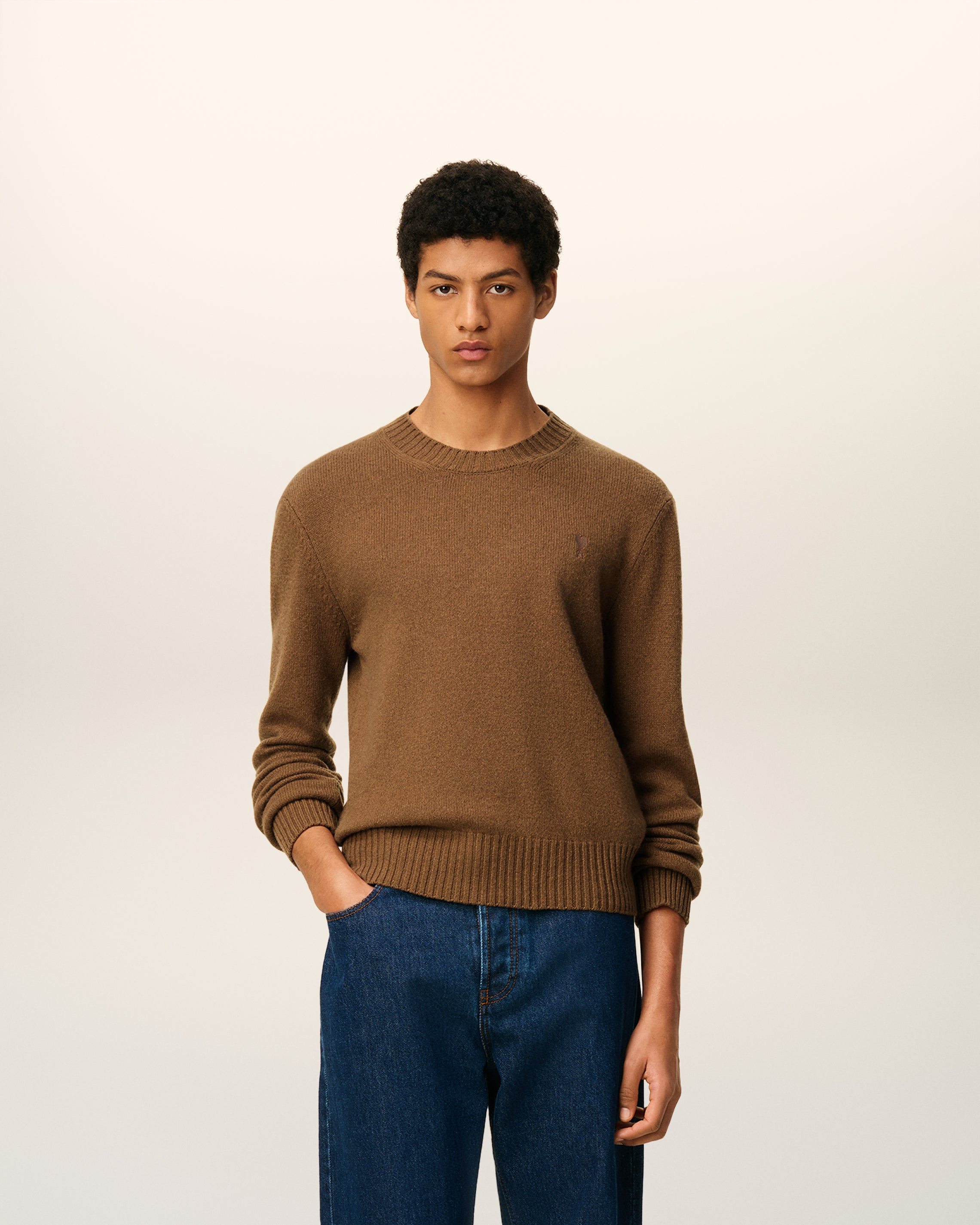 BROWN CASHMERE AMI DE COEUR CREWNECK SWEATER - 2