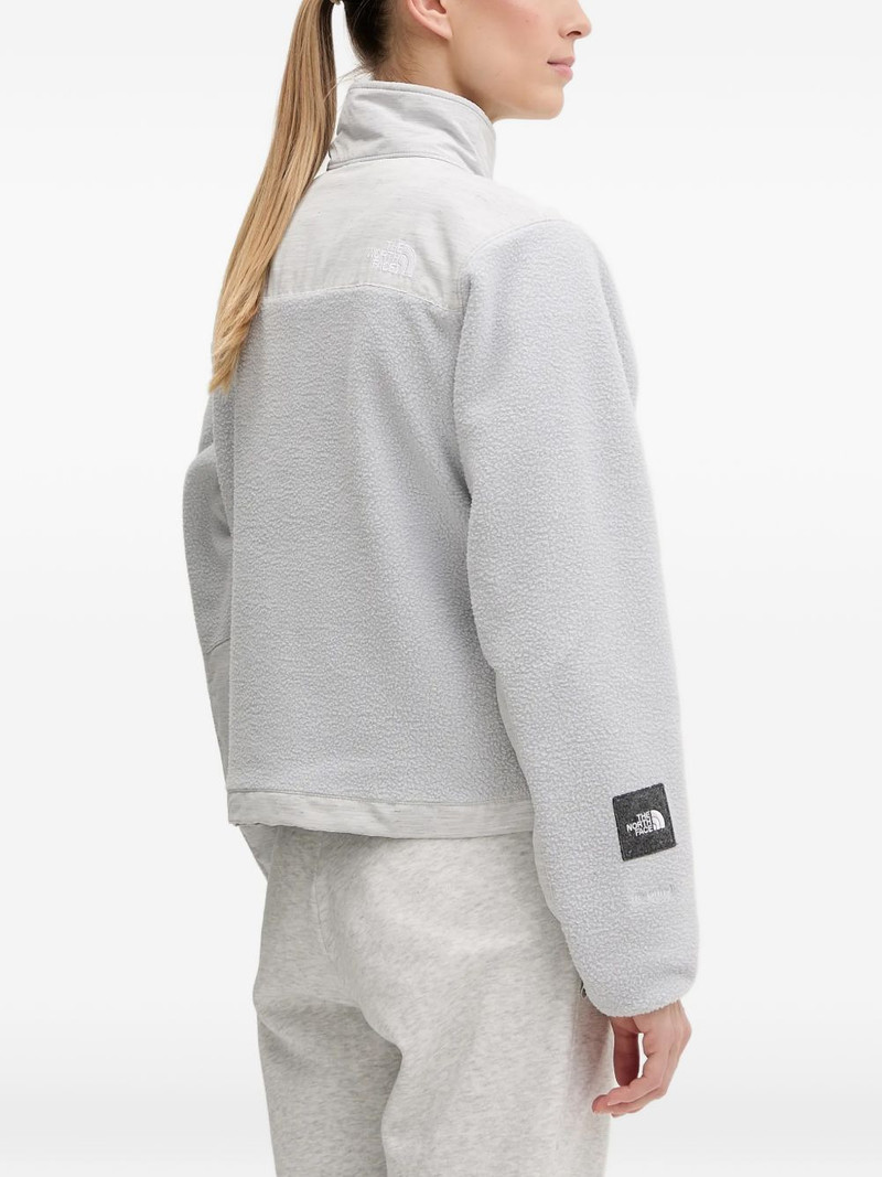 zip-fastening fleece jacket 3