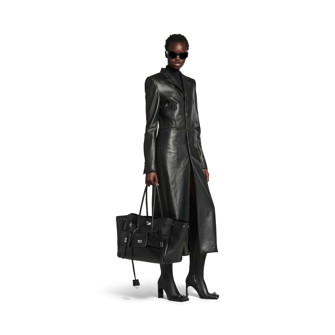 Women's Slim Coat in Black - 2