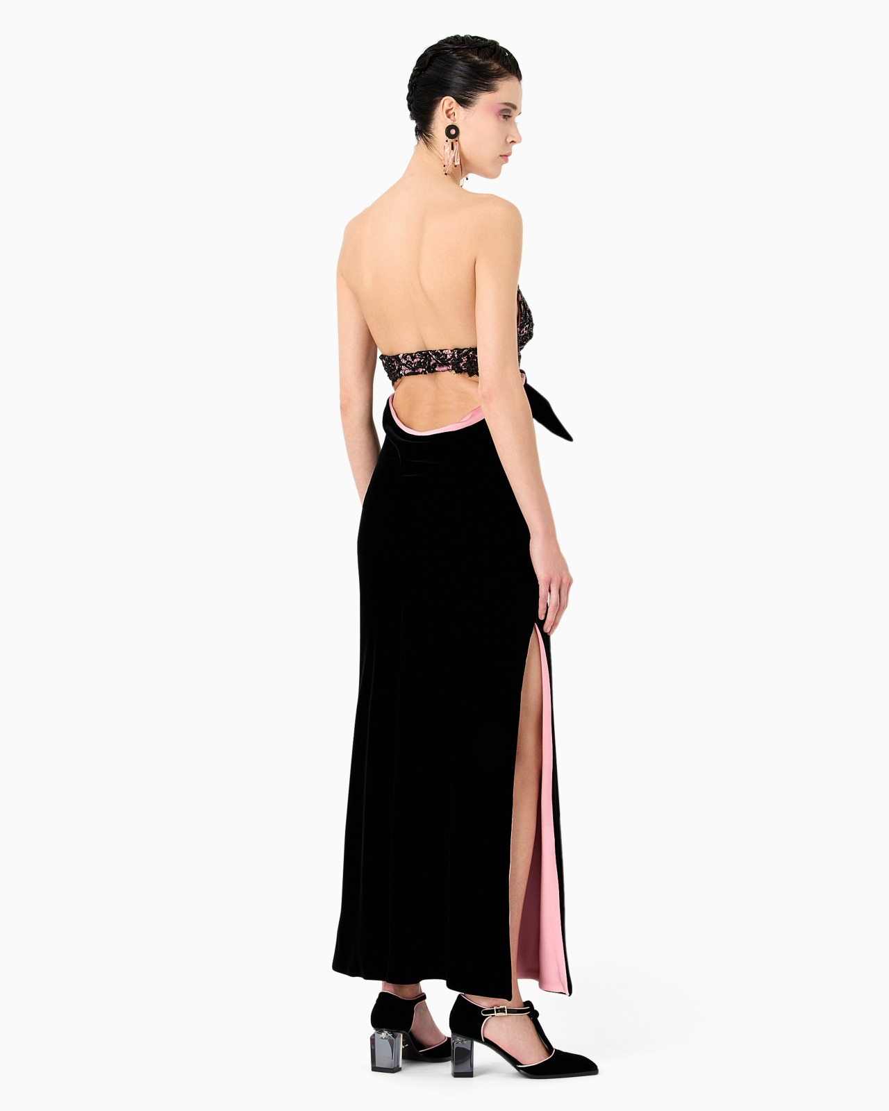 Long velvet bustier dress with embroidery - 3