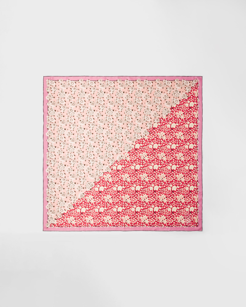 Printed silk twill scarf 90 x 90 3