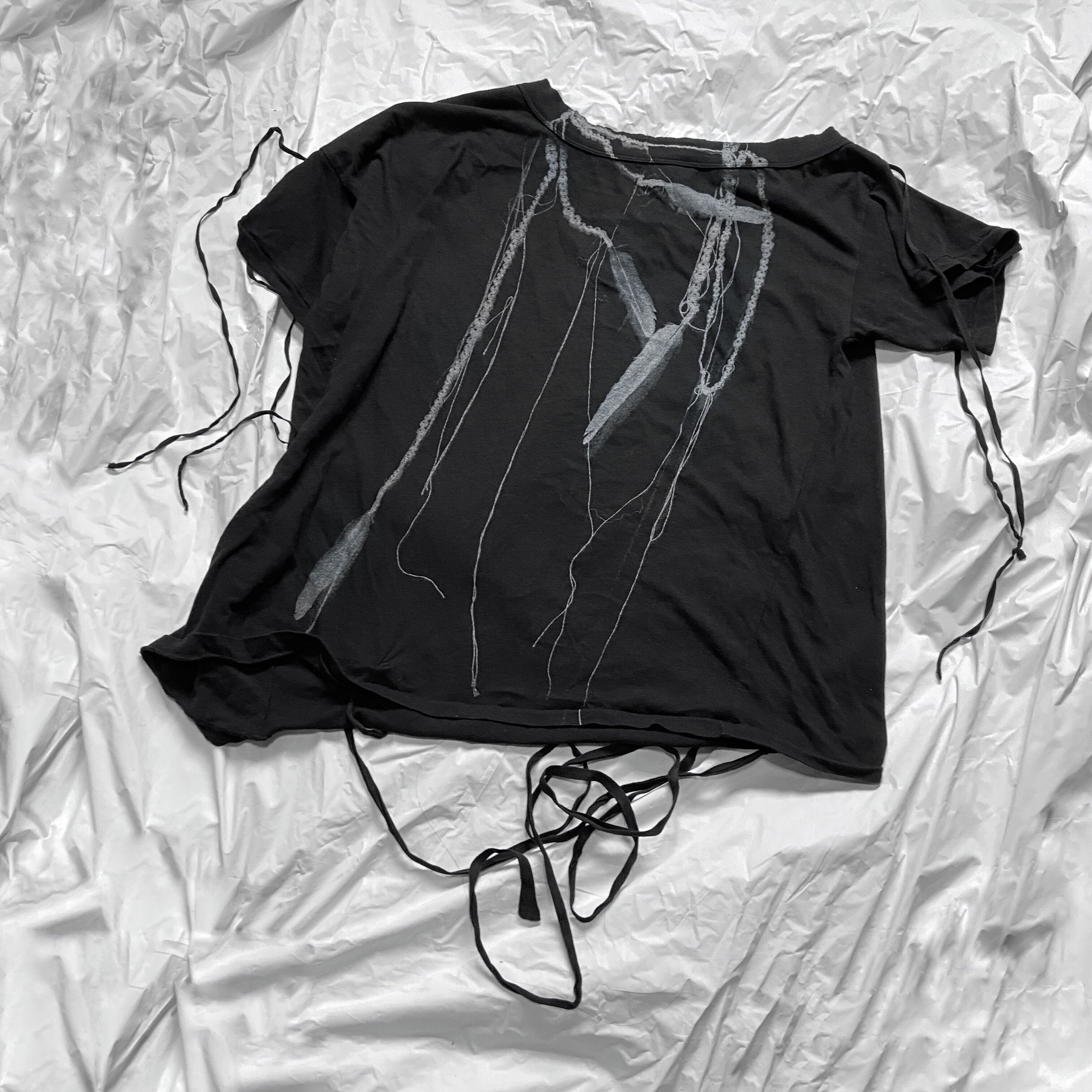 Ann Demeulemeester spring 2017 bondage Trompe I’oeil necklace print asymmetrical tee 36 - 5