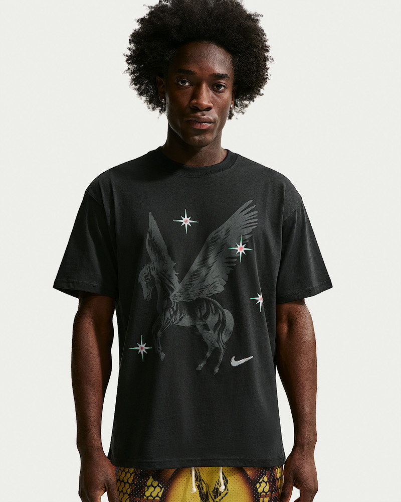 Nike Men's Basketball T-Shirt 1