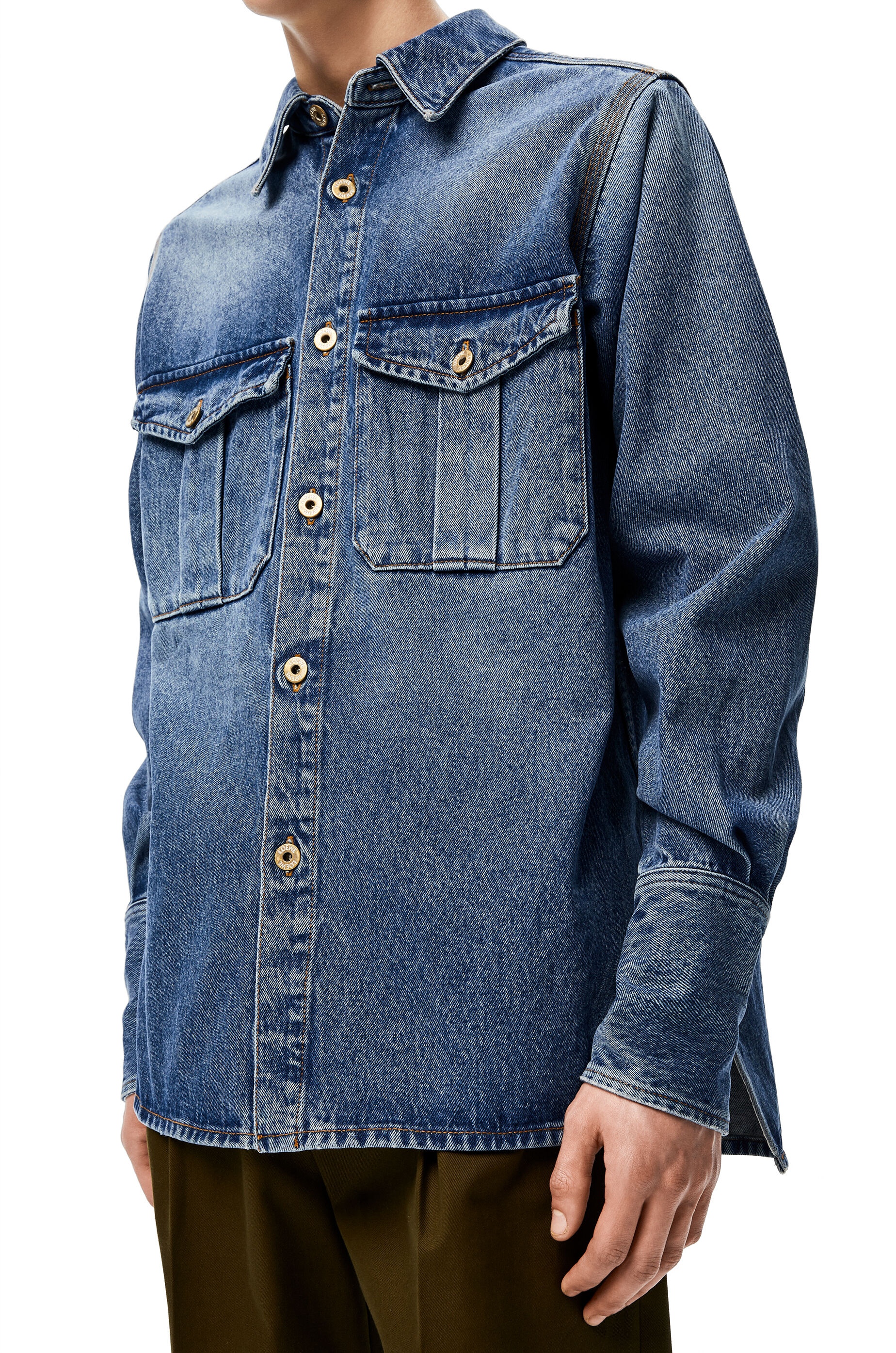 Patch pocket shirt in denim - 5