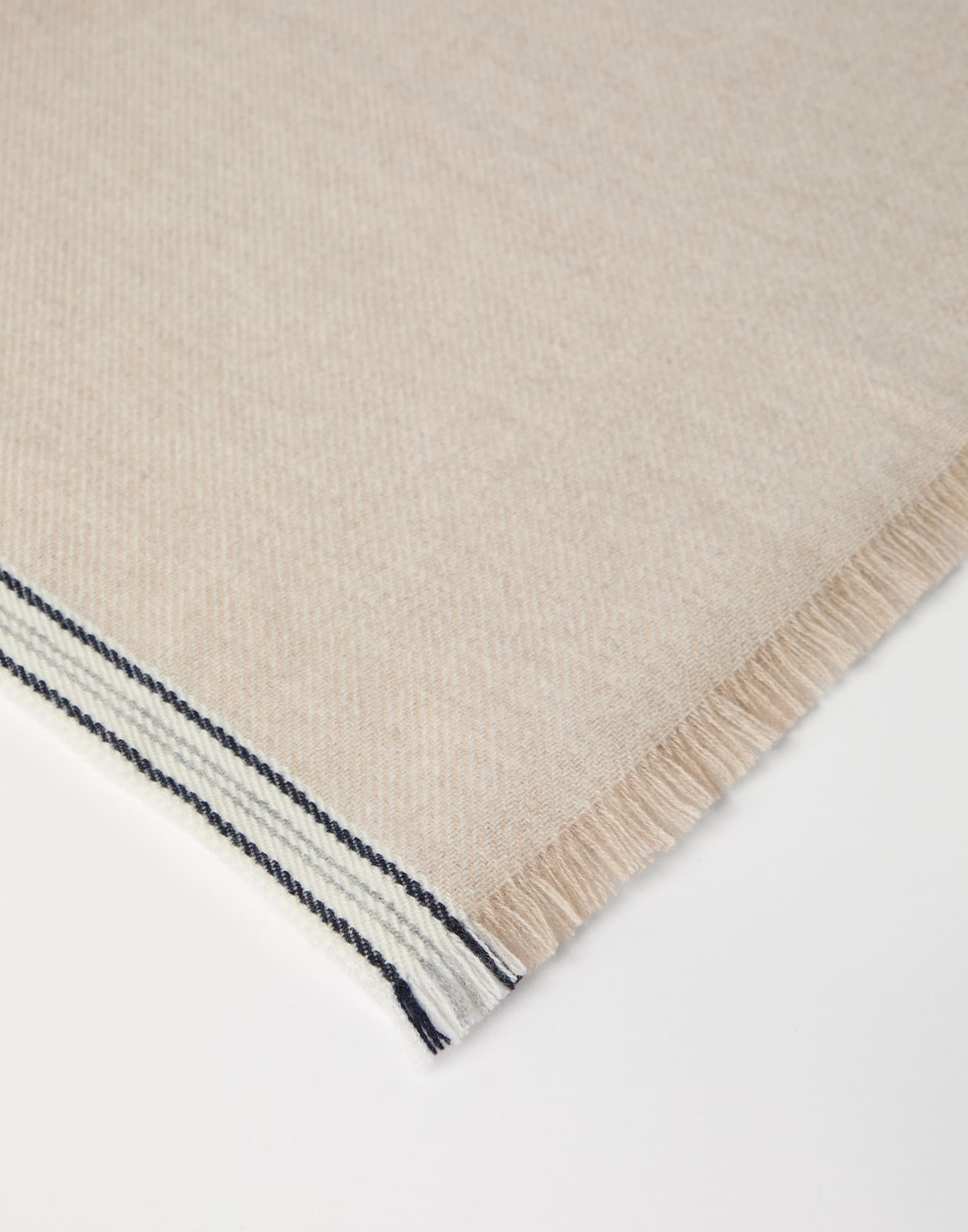 Cashmere scarf with striped edge - 2