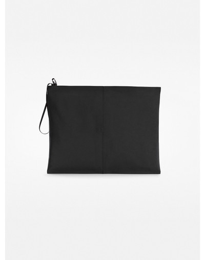 Veilance Monad Pouch outlook