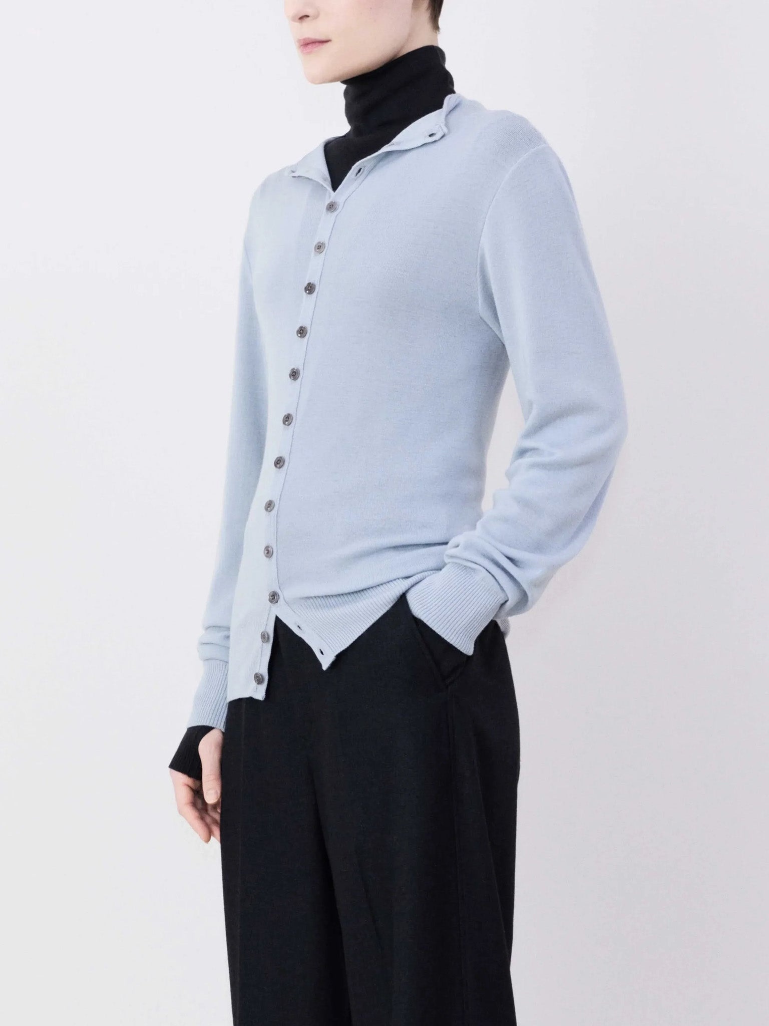 Fitted Seamless Cardigan - Cloud Blue - 7