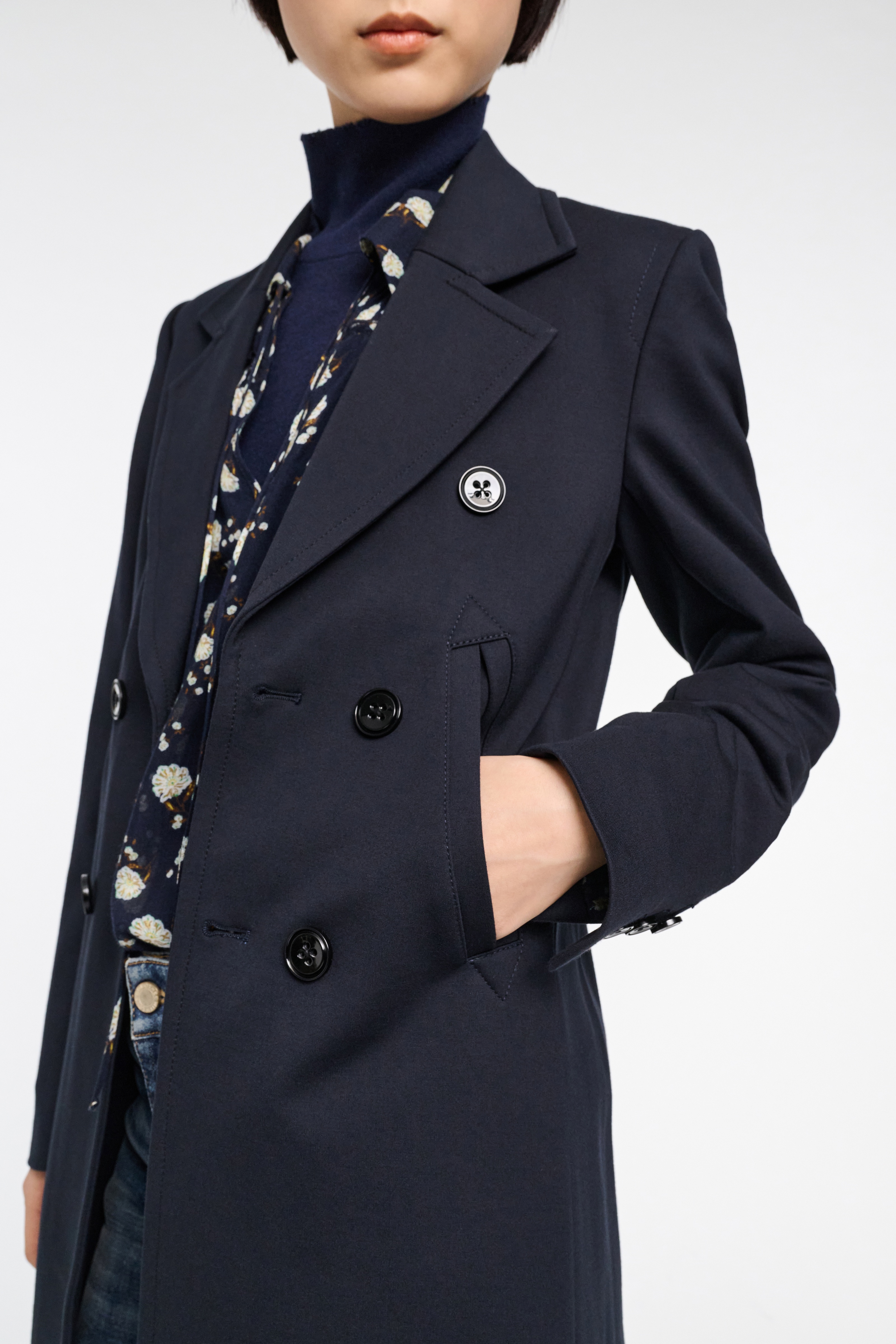 EMOTIONAL ESSENCE I coat - 7