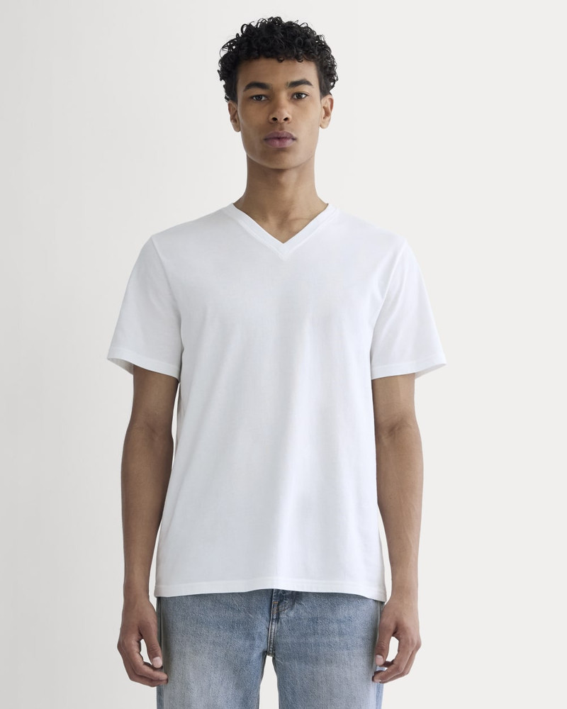 EVERLANE THE ESSENTIAL ORGANIC V-NECK TEE outlook