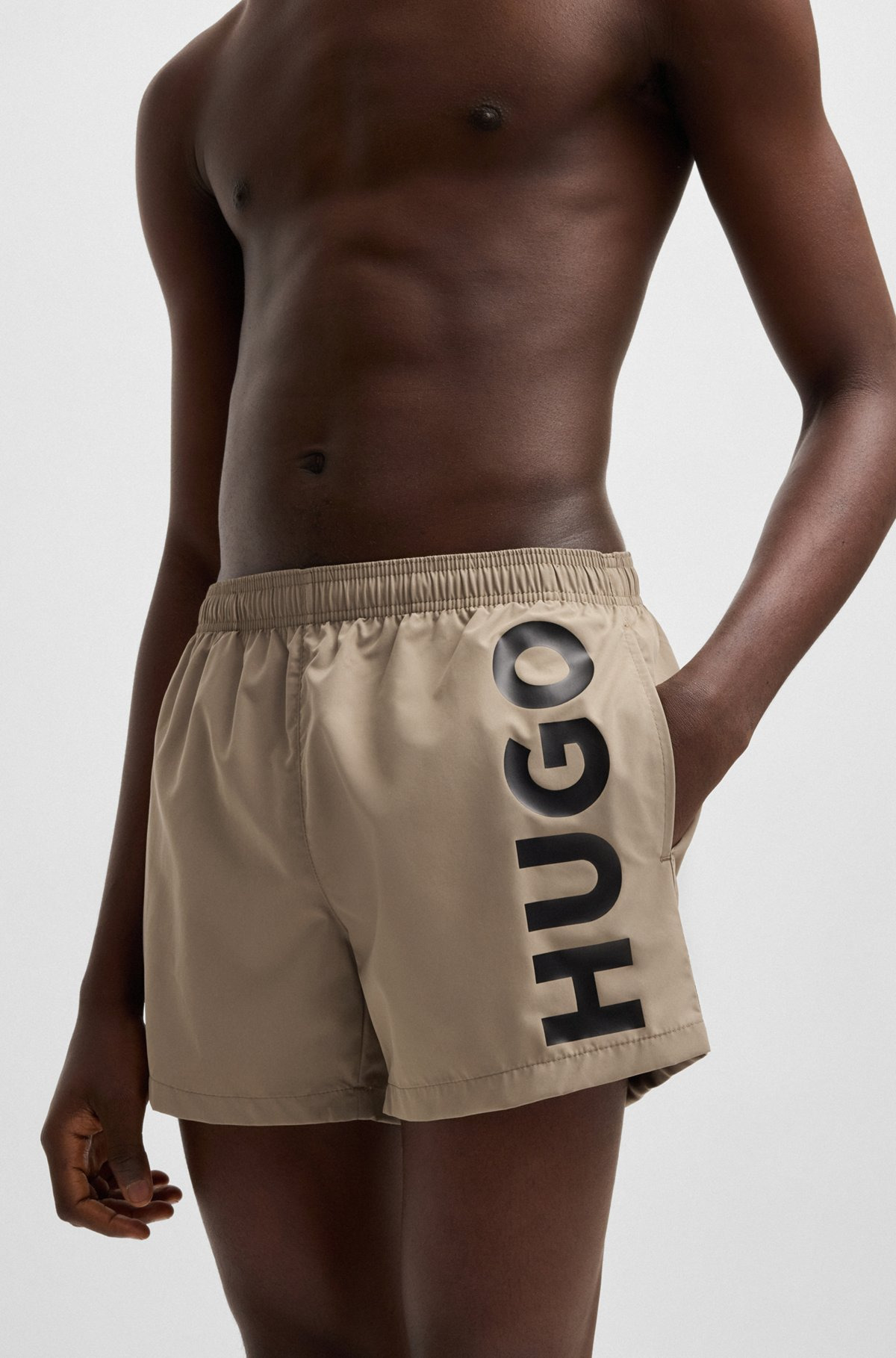 QUICK-DRY SWIM SHORTS WITH VERTICAL LOGO PRINT - 3
