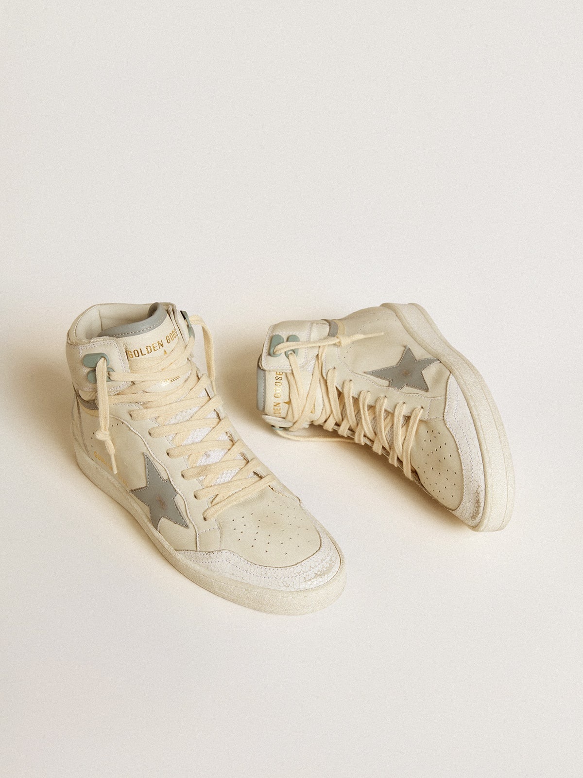 Women's Sky-Star in leather with light blue leather star and white heel tab - 2