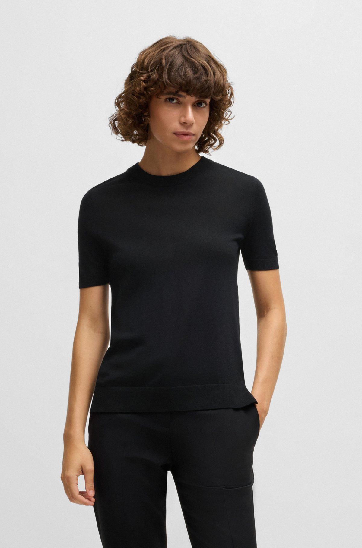 SHORT-SLEEVED SWEATER IN MERINO WOOL - 2