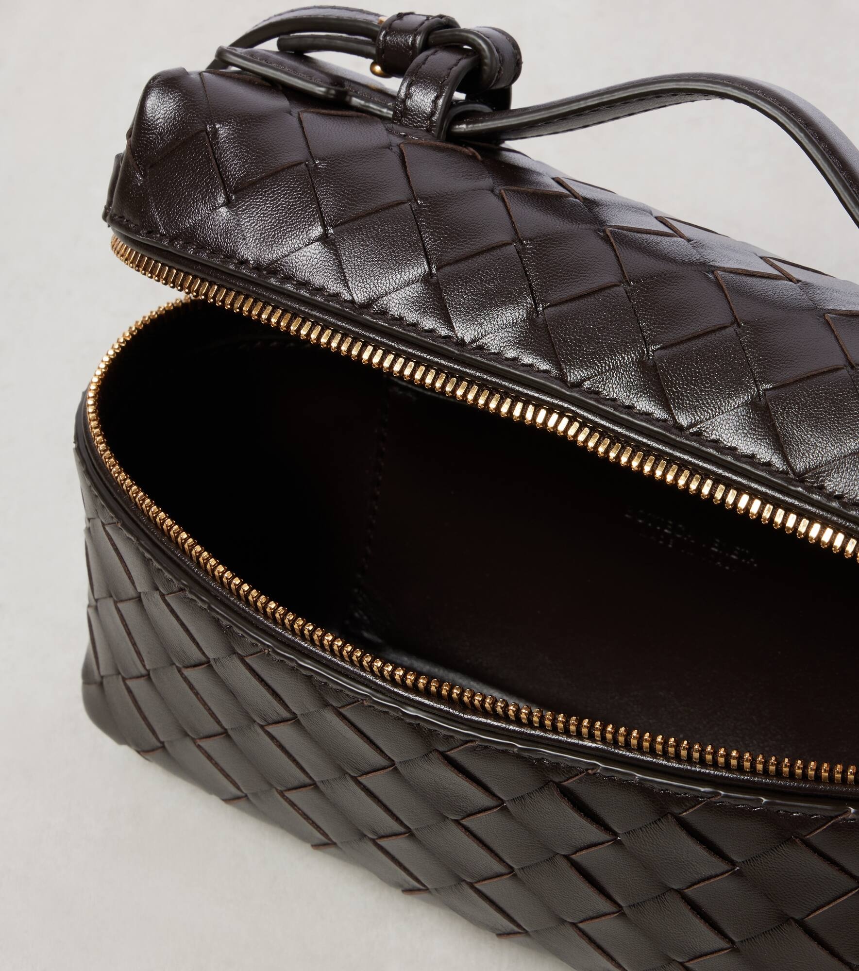 Bang Bang Intrecciato leather vanity bag - 3