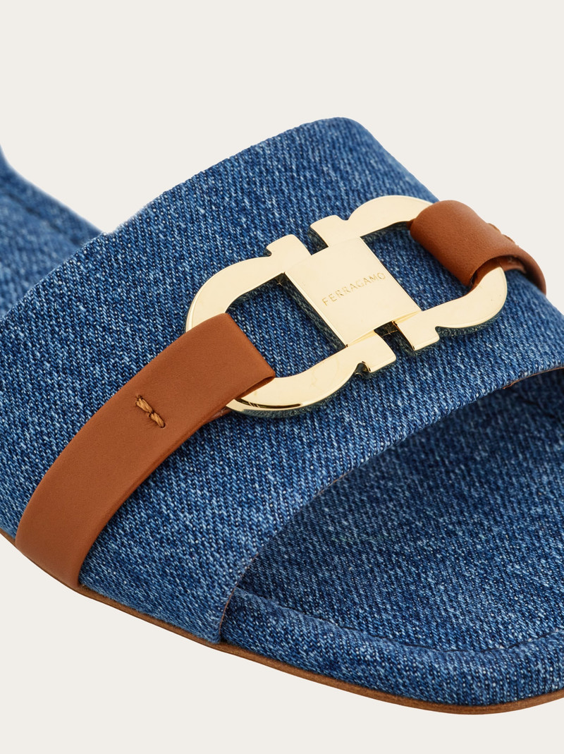 Gancini buckle slide 6