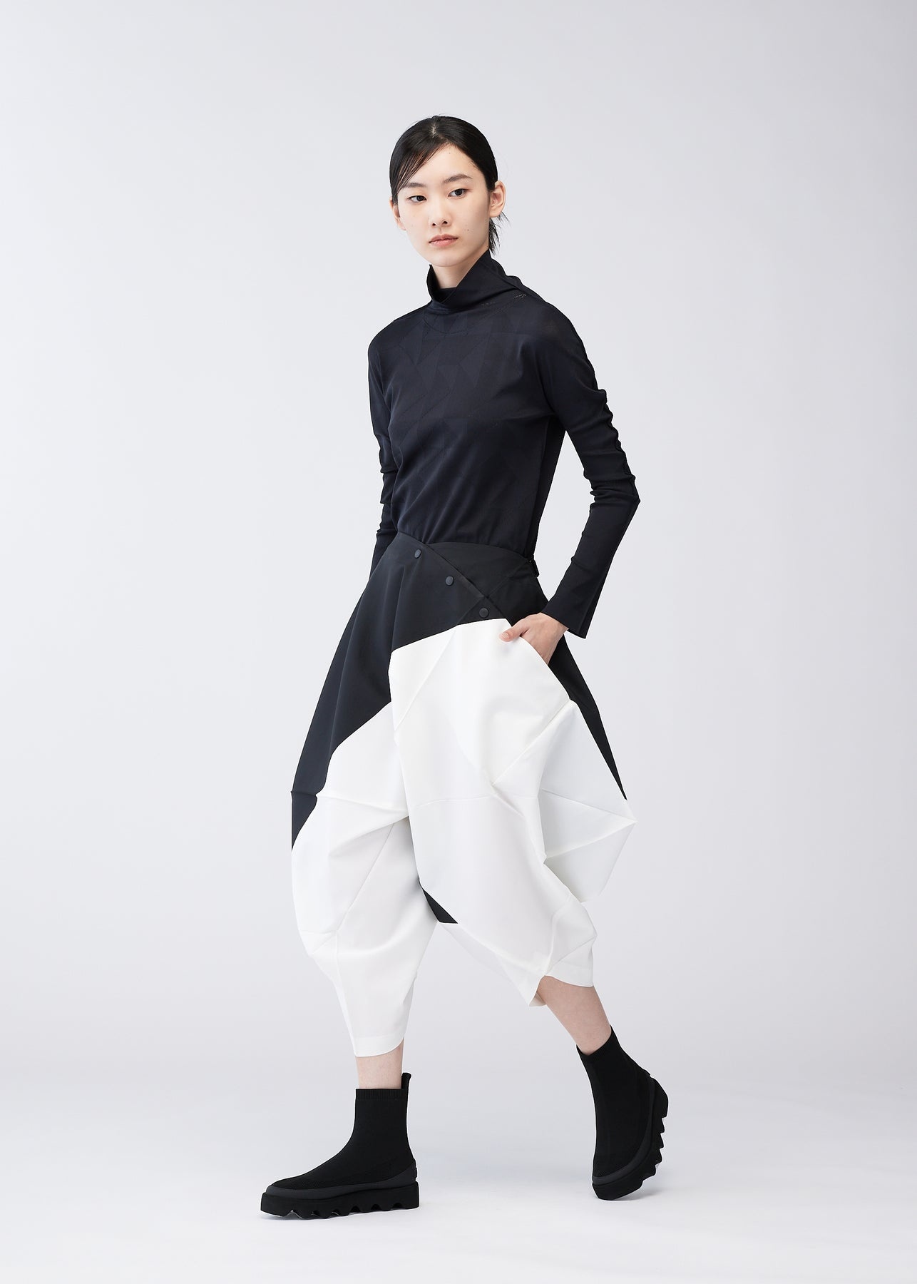 SWITCHING VOLUME PANTS - 2