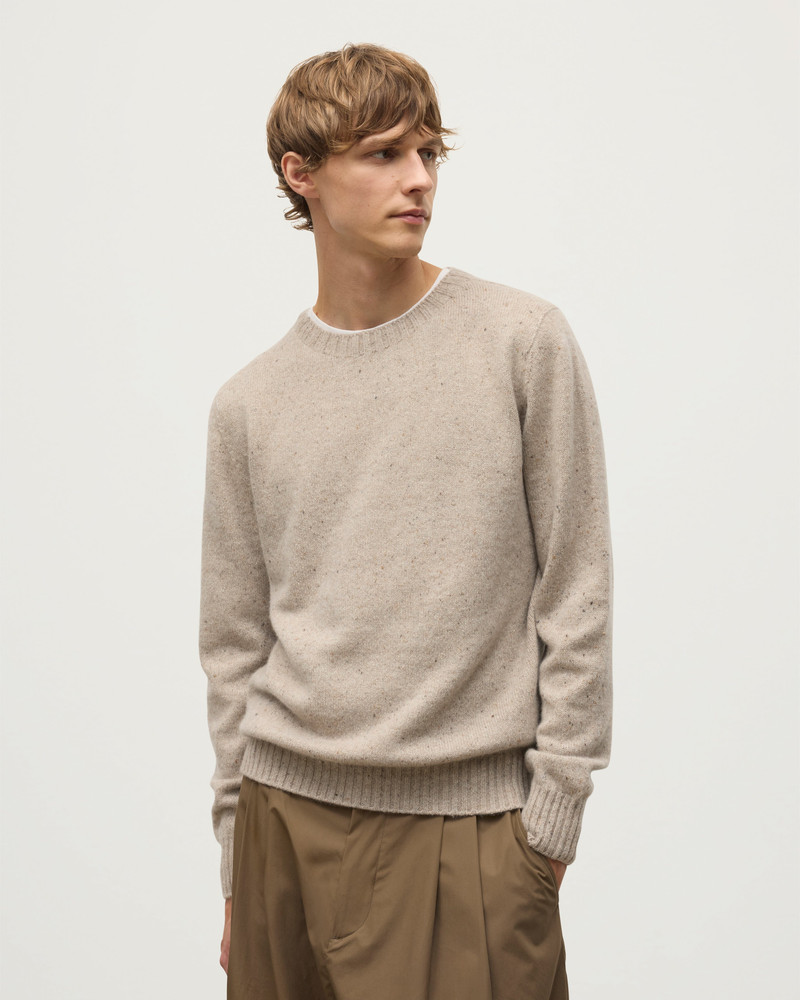 Johnstons of Elgin Tiree Natural Donegal Cashmere Jumper outlook