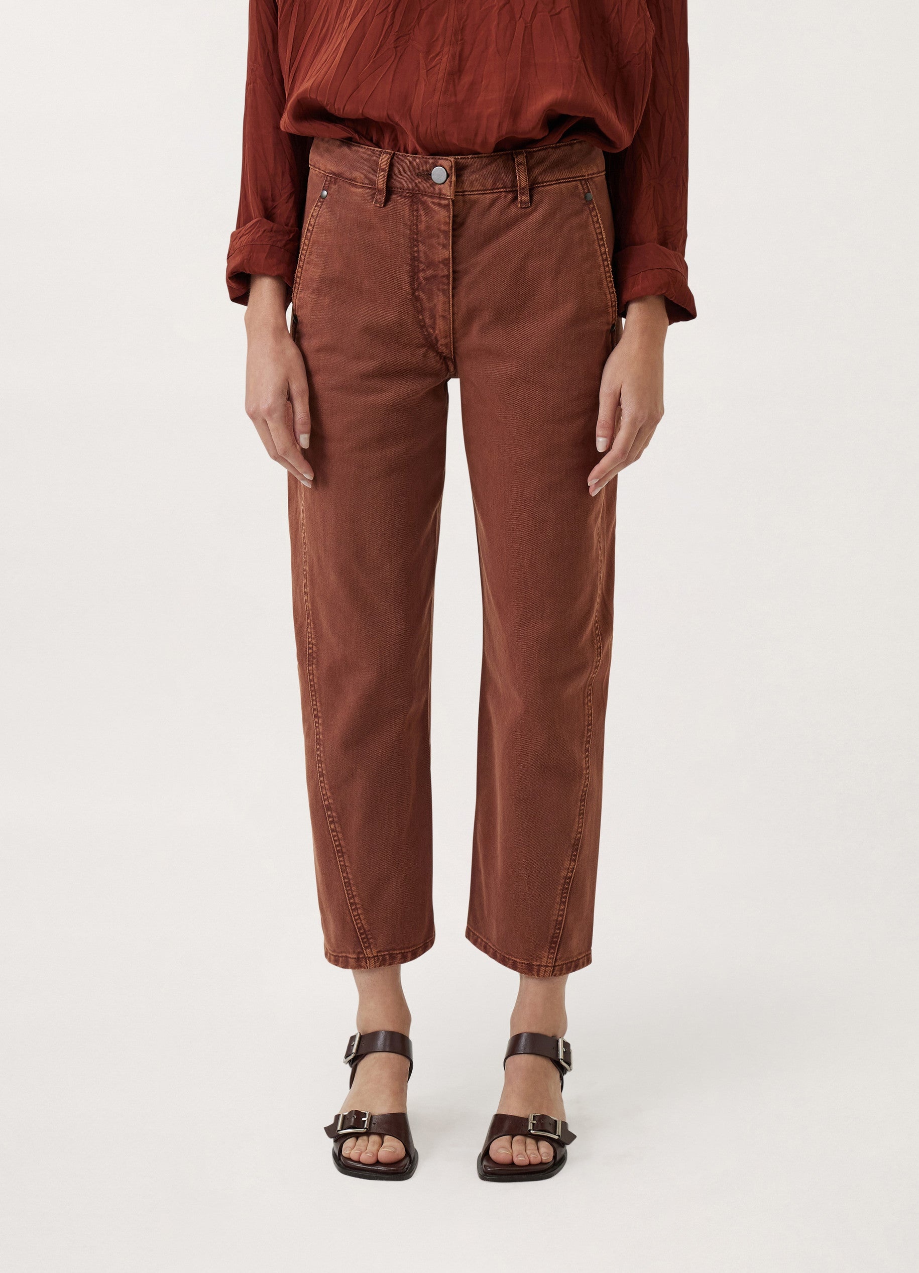 DENIM TWISTED PANTS
GARMENT DYED DENIM - 3
