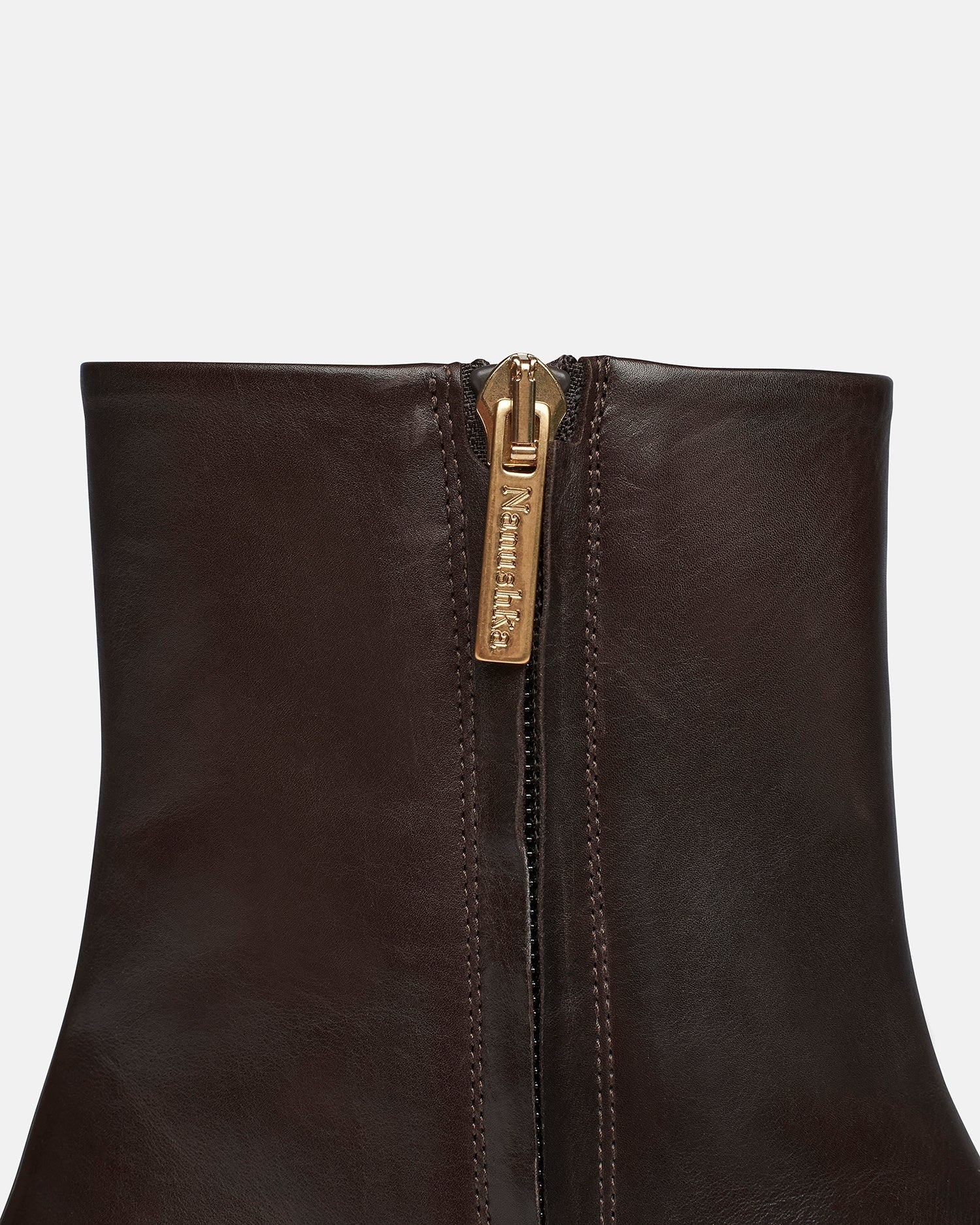 Elongated Square Toe Boots - 6