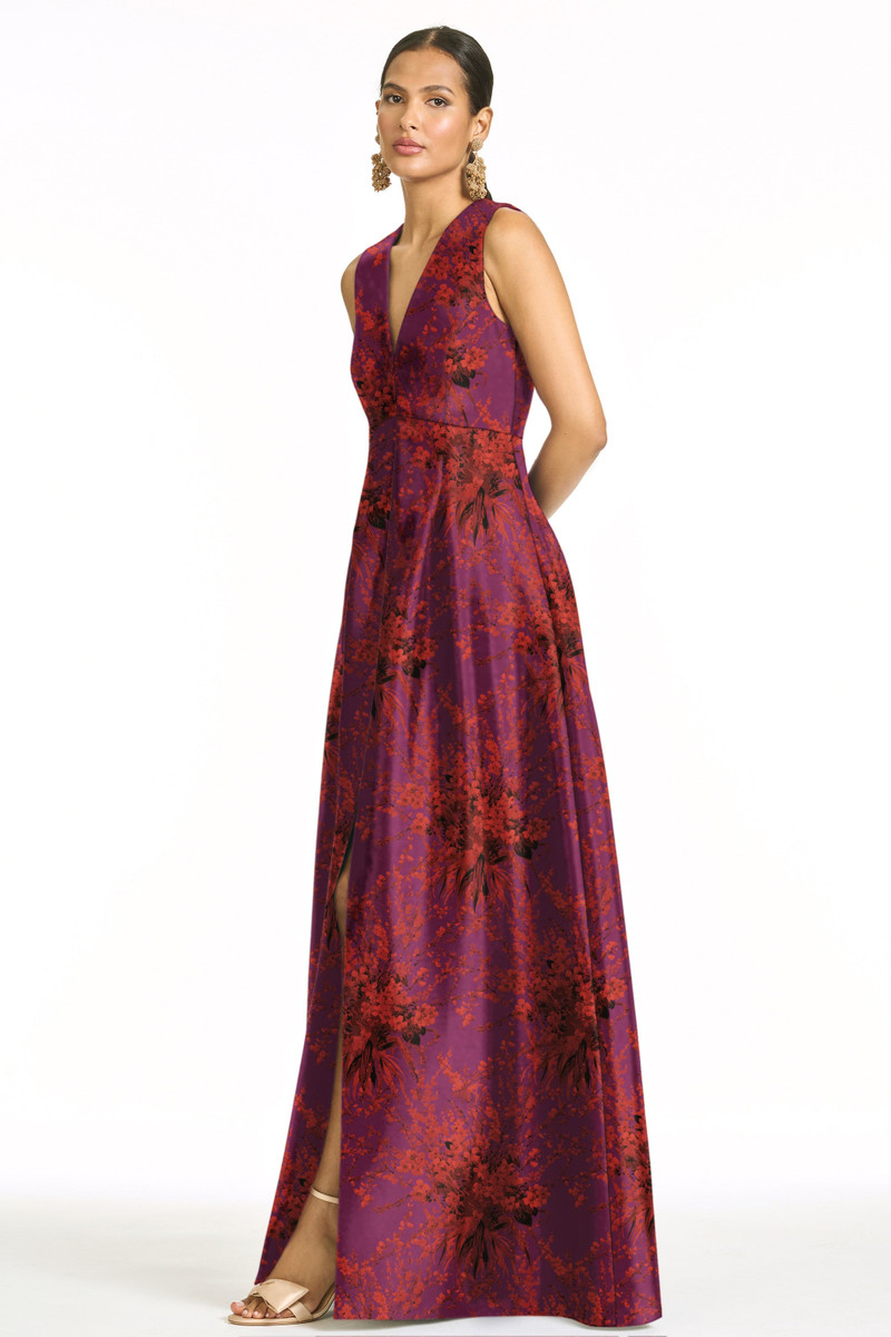 BROOKLYNNE GOWN - RASPBERRY BOUQUET MULTI 1