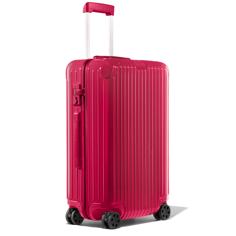RIMOWA Essential Check-In M outlook
